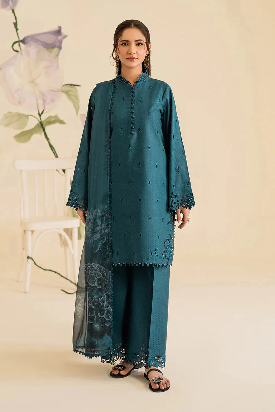 IZNIK - 3PC LAWN EMBROIDERED SHIRT WITH MANAAR PRINTED DUPATTA AND TROUSER -BIC-3747