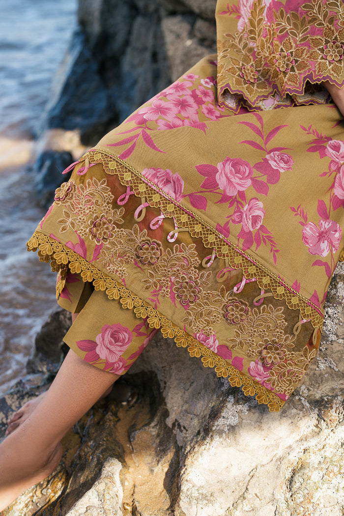 BAROQUE-3PC KHADDAR PRINTED EMB SHIRT WITH KHADDAR PRINTED DUPATTA AND PRINT TROUSER-BIC-2622