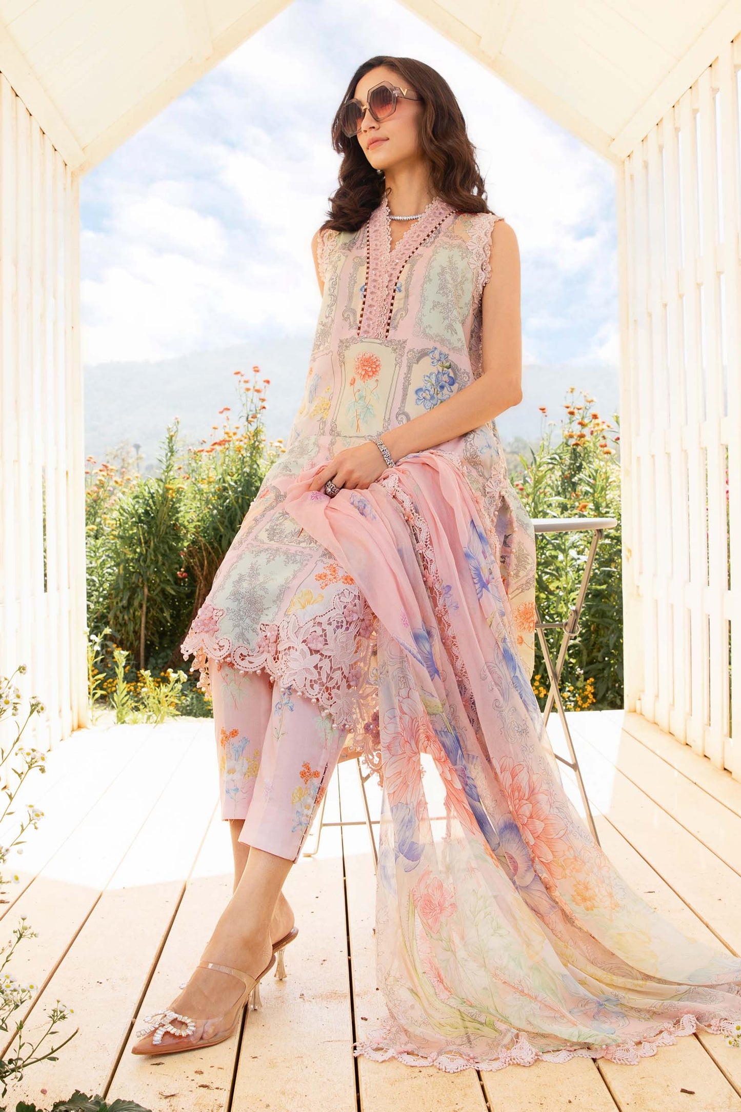 MARIA.B-3PC LAWN EMBROIDERED PRINTED SHIRT WITH CHIFFON PRINT DUPATTA AND PRINT TROUSER-BIC-2522