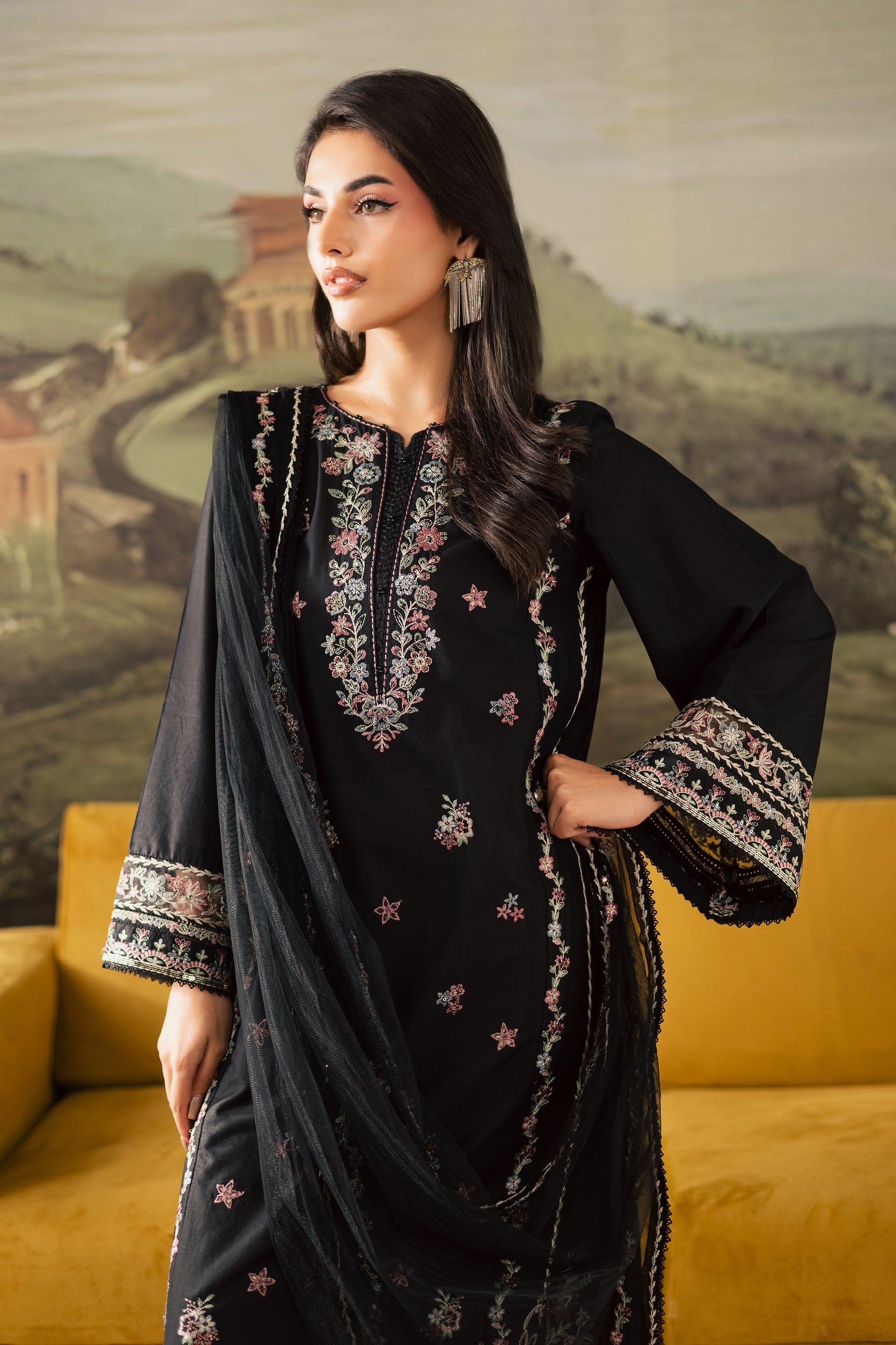 BATIK-3PC DHANAK EMBROIDERED SHIRT WITH CHIFFON EMBROIDERED DUPATTA AND TROUSER-BIC-4274