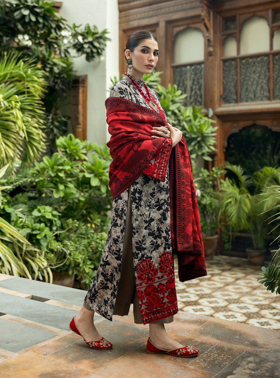 ZAINAB CHOTTANI-3PC LAWN EMBROIDERED PRINTED SHIRT WITH LAWN PRINT DUPATTA AND PRINT TROUSER-BIC-