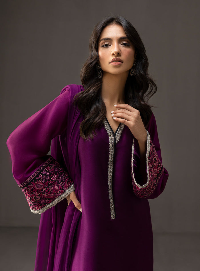 ZAINAB CHOTANI-3PC SHAMOZ SILK PRINT EMBROIDERED SHIRT WITH SOFT SILK PRINT DUPATTA & SILK TROUSER BIC-1710