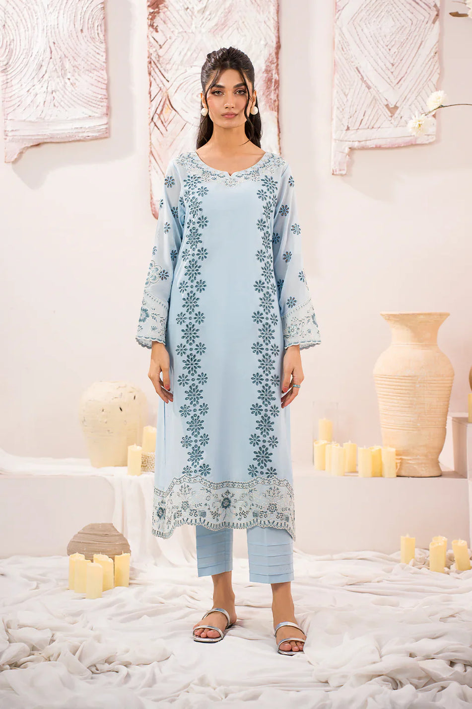 IZNIK - 3PC LAWN BORER EMBROIDERED SHIRT WITH MONARK PRINTED DUPATTA AND TROUSER-BIC-3739