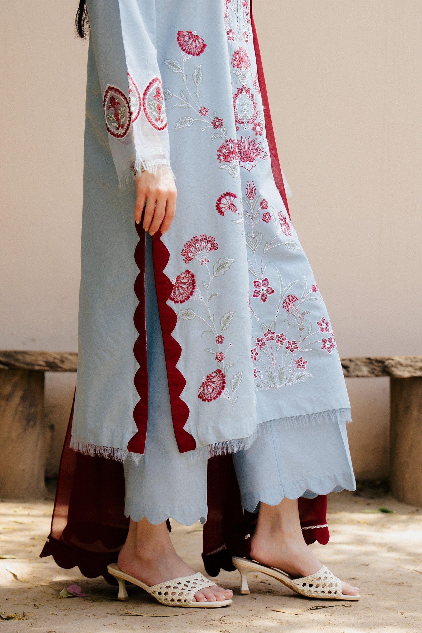 ZAHRA SHAHJAHAN-3PC DHANAK EMBROIDERED SHIRT WITH CHIFFON DUPATTA AND TROUSER BIC-4215