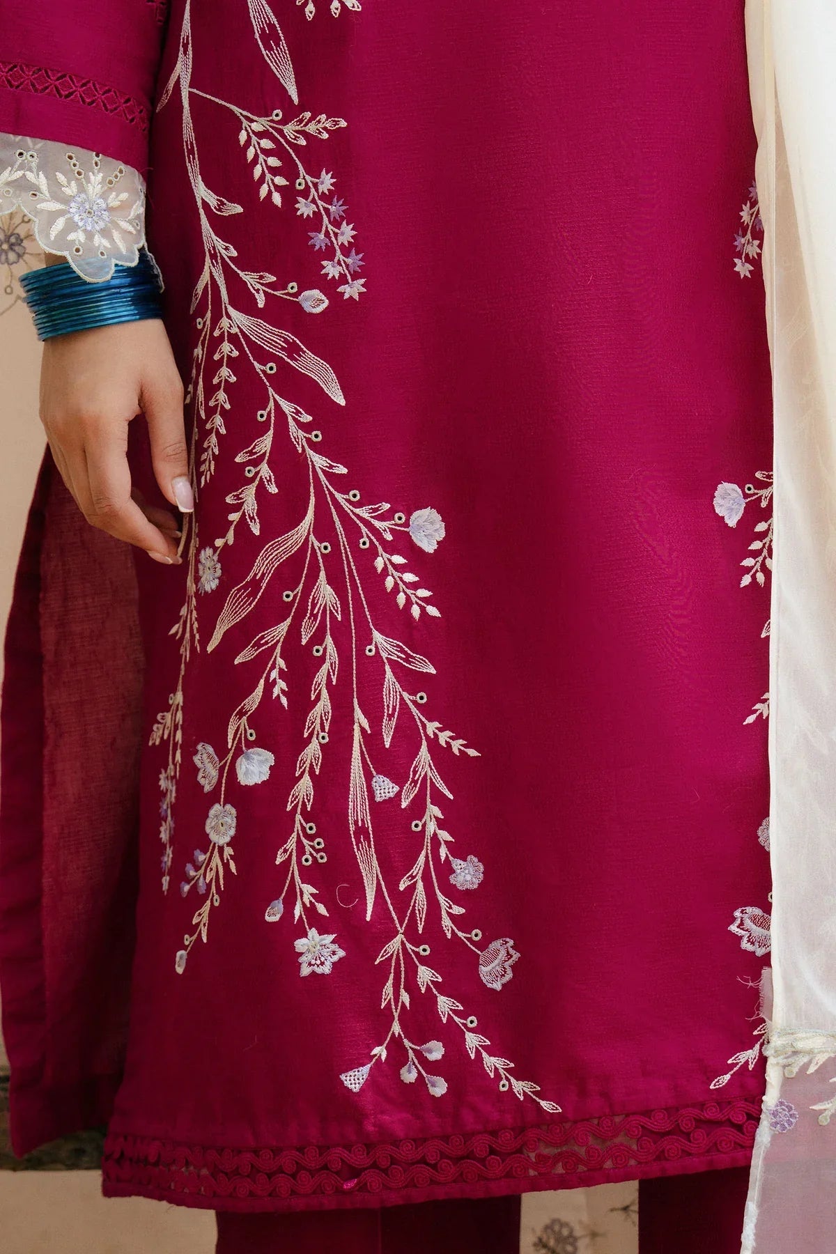 ZARASHAHJAHAN-3PC DHANAK EMBROIDERED SHIRT WITH COTTON NET EMBROIDERED DUPATTA AND TROUSER-BIC-4216