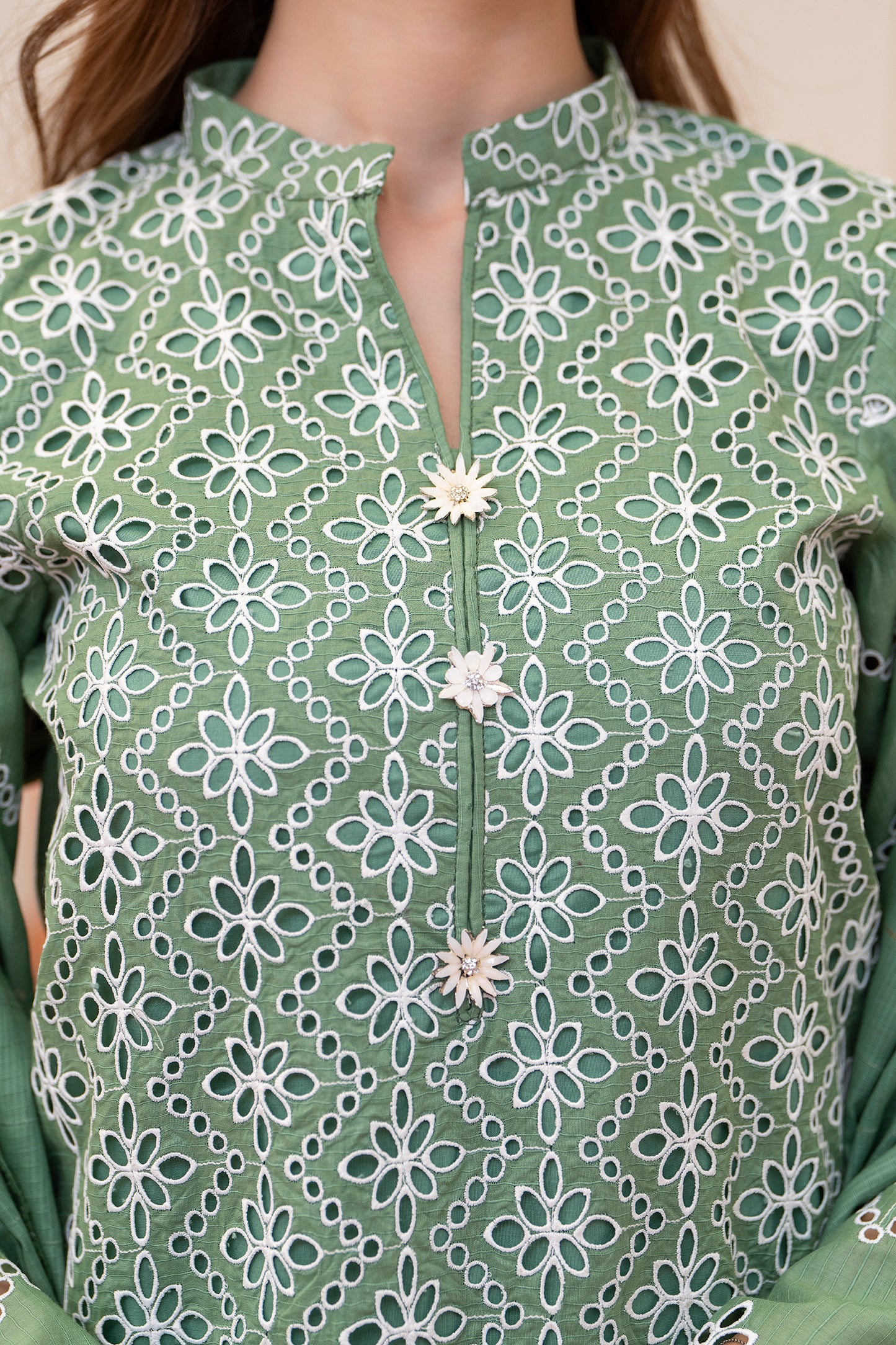 MIRAKHI-3PC LAWN CHIKENKARI EMBROIDERED SHIRT WITH LAWN TUBE SLUB DUPATTA-BIC-