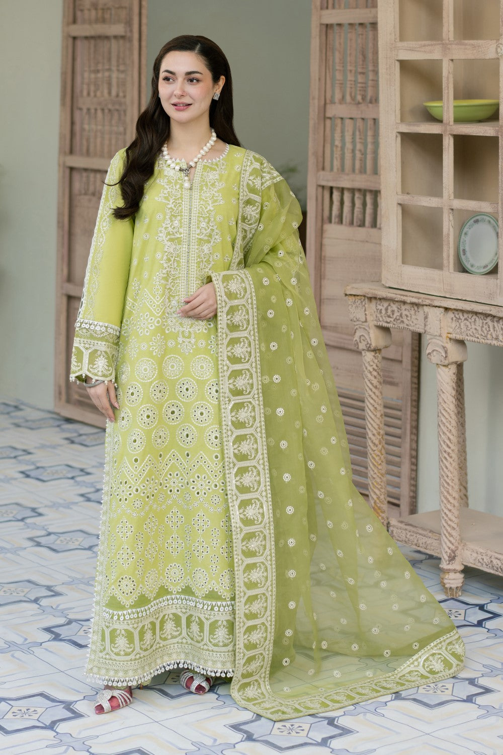 MARYAM & MARIA-3PC LAWN EMBROIDERED SHIRT WITH ORGANZA EMBROIDERED DUPATTA & TROUSER-BIC-3775