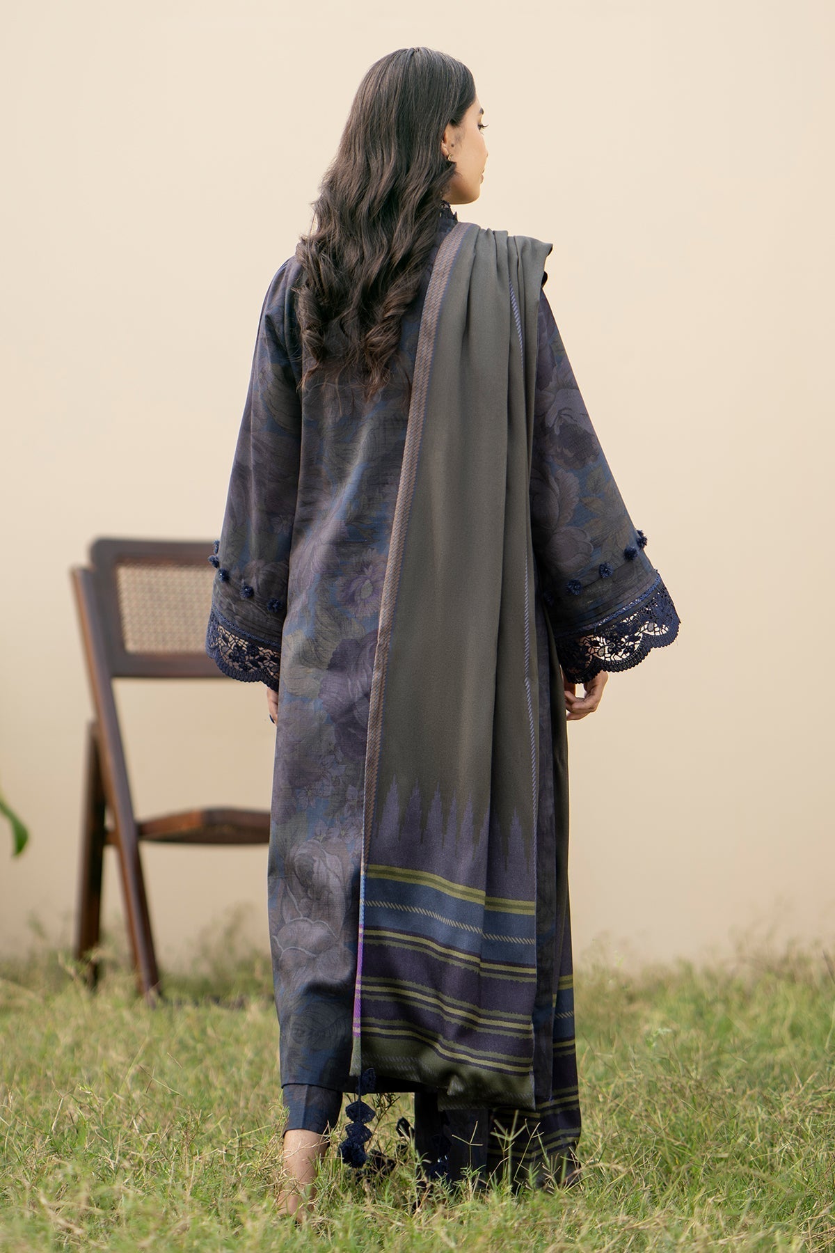 BAROQUE-3PC KHADDAR PRINTED SHIRT WITH KHADDAR PRINT DUPATTA AND PRINT TROUSER-BIC-2631