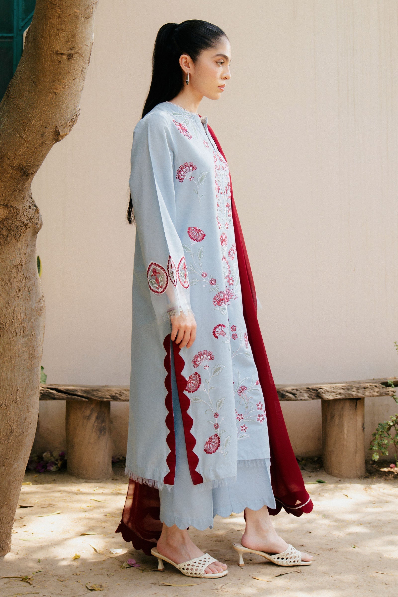 ZAHRA SHAHJAHAN-3PC DHANAK EMBROIDERED SHIRT WITH CHIFFON DUPATTA AND TROUSER BIC-4215