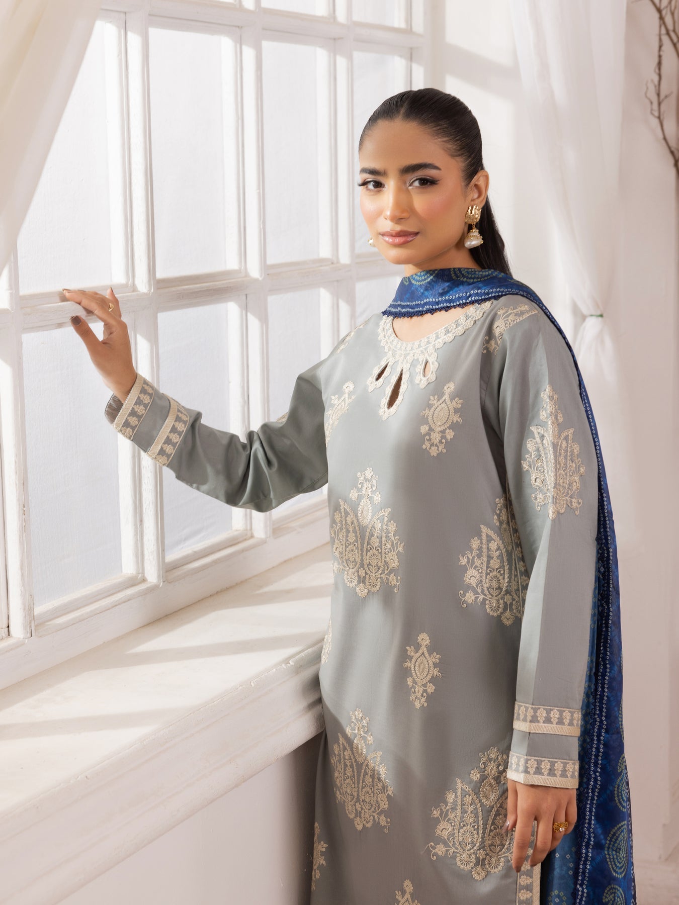 MOHAGNI-3PC LAWN EMBROIDERED SHIRT WITH MONARK PRINTED DUPATTA AND TROUSER-BIC-3741