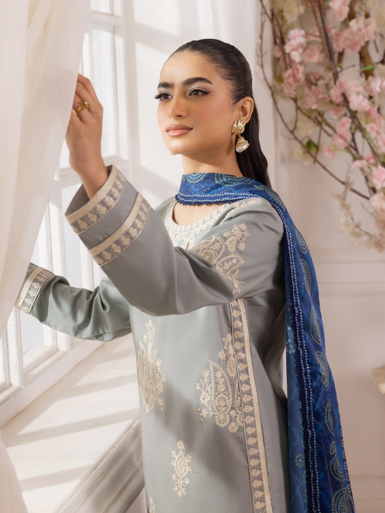 MOHAGNI-3PC LAWN EMBROIDERED SHIRT WITH MONARK PRINTED DUPATTA AND TROUSER-BIC-3741