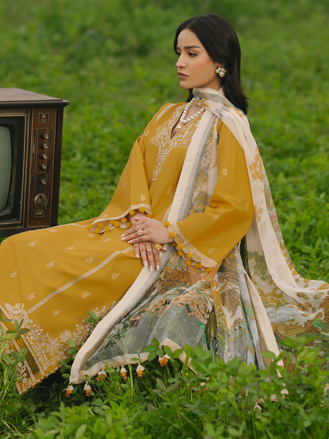 IZEL-3PC LAWN EMBROIDERED SHIRT WITH MONARK PRINT DUPATTA AND TROUSER-BIC-3685