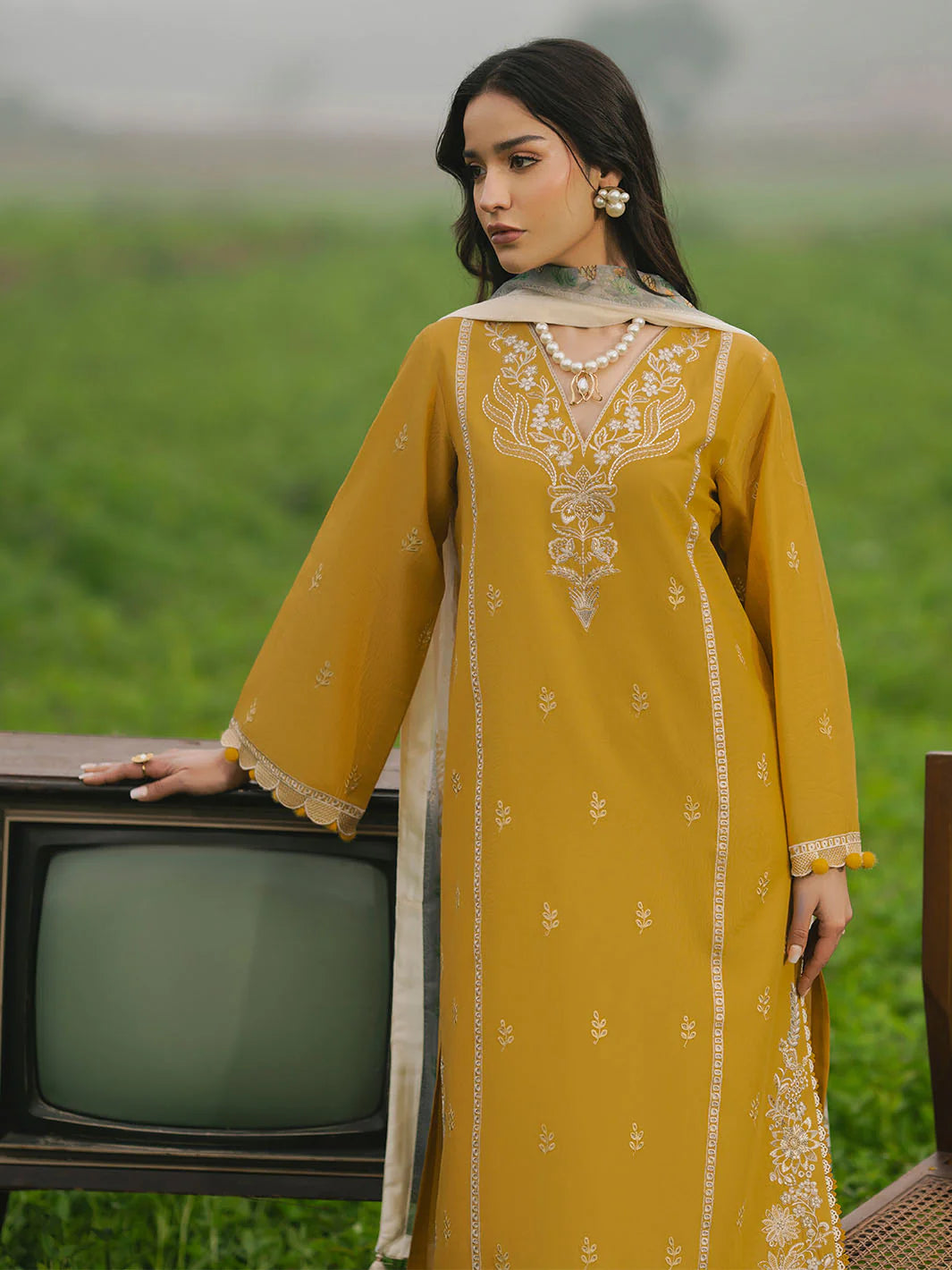IZEL-3PC LAWN EMBROIDERED SHIRT WITH MONARK PRINT DUPATTA AND TROUSER-BIC-3685