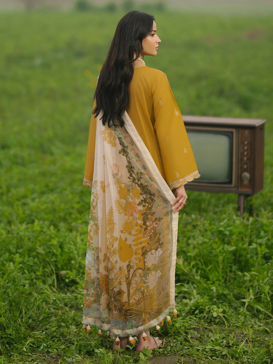 IZEL-3PC LAWN EMBROIDERED SHIRT WITH MONARK PRINT DUPATTA AND TROUSER-BIC-3685