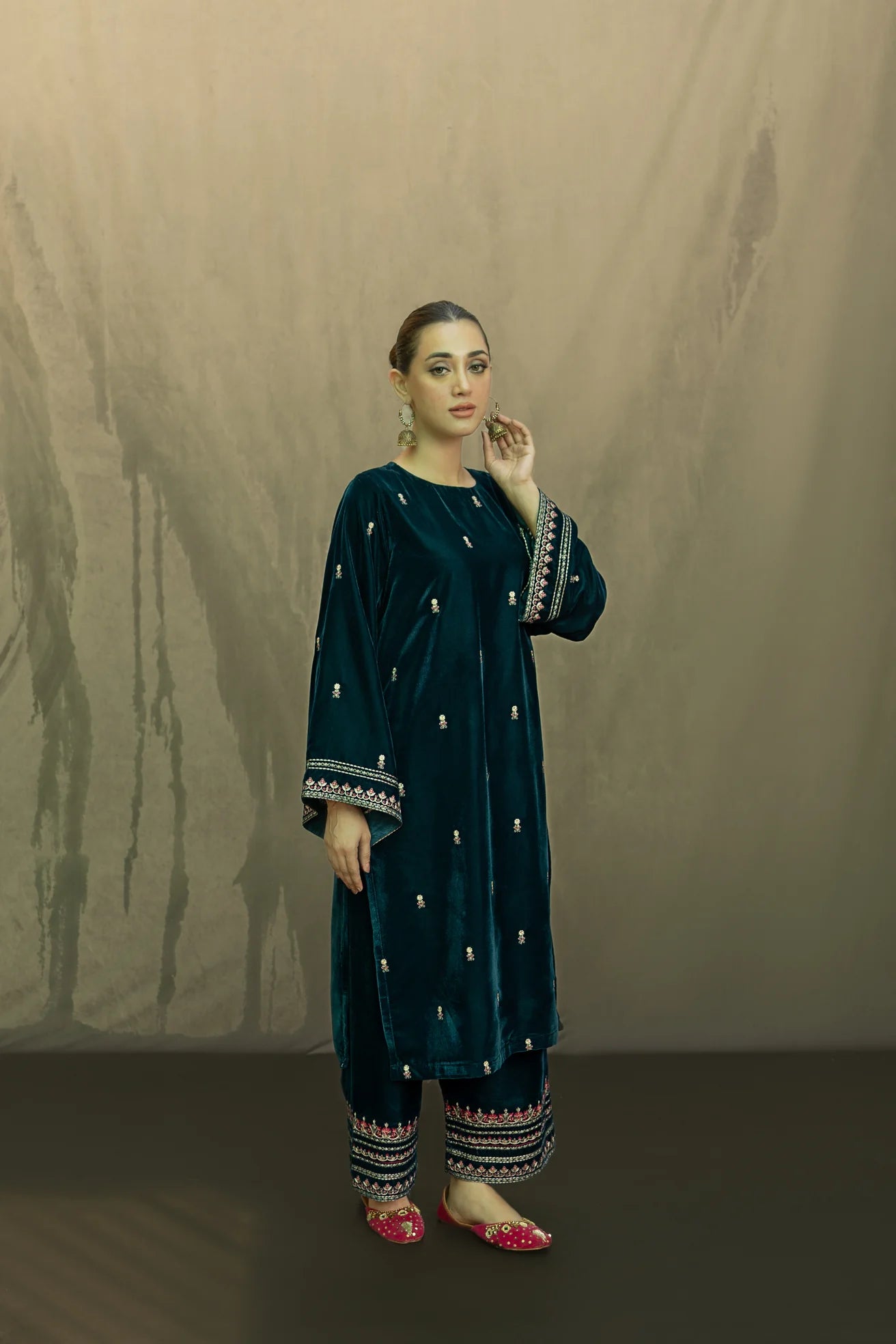 URGE-2PC VELVET EMBROIDERED SHIRT WITH VELEVT EMBROIDERED SLEEVES & TROUSER-BIC-D21