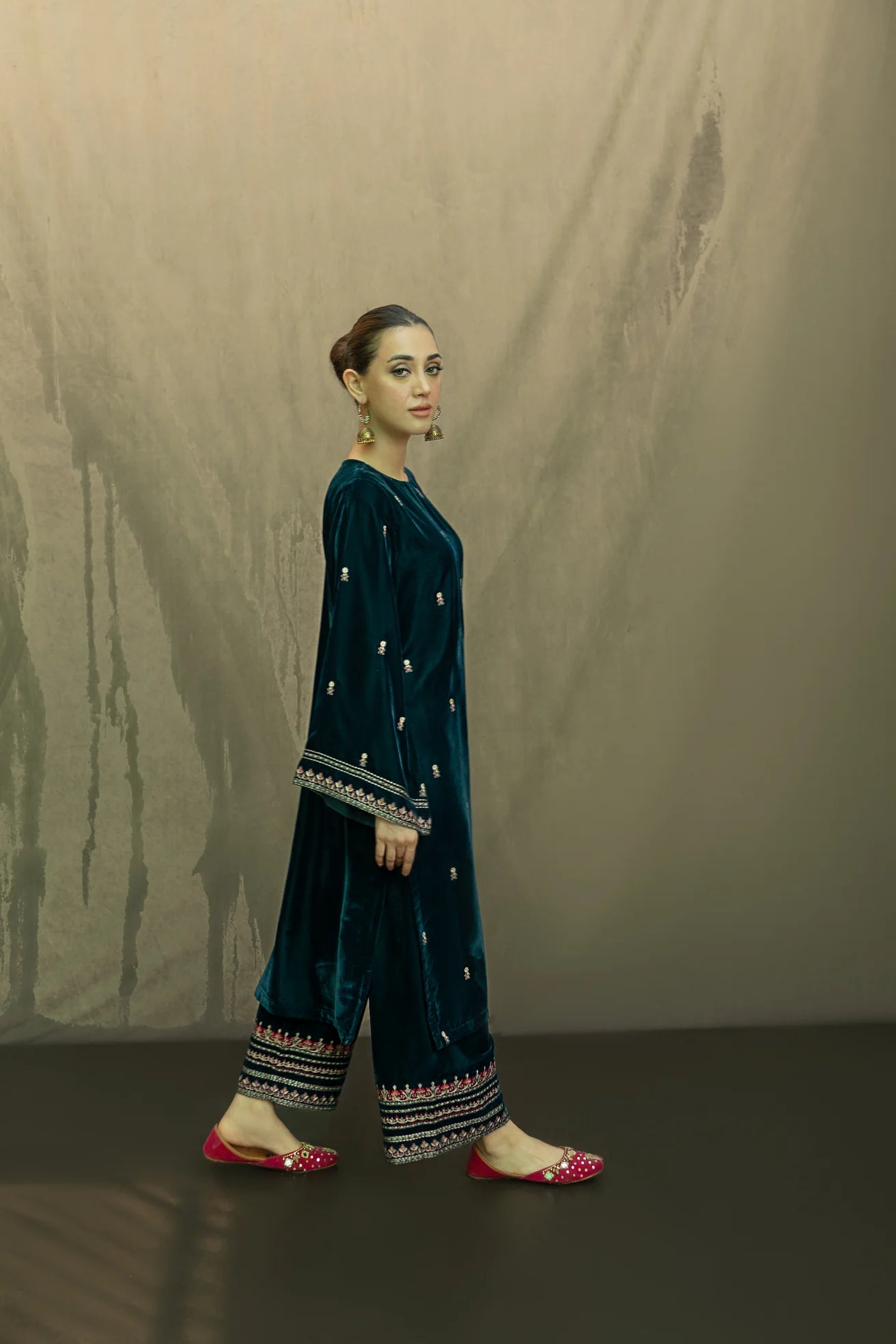 URGE-2PC VELVET EMBROIDERED SHIRT WITH VELEVT EMBROIDERED SLEEVES & TROUSER-BIC-D21