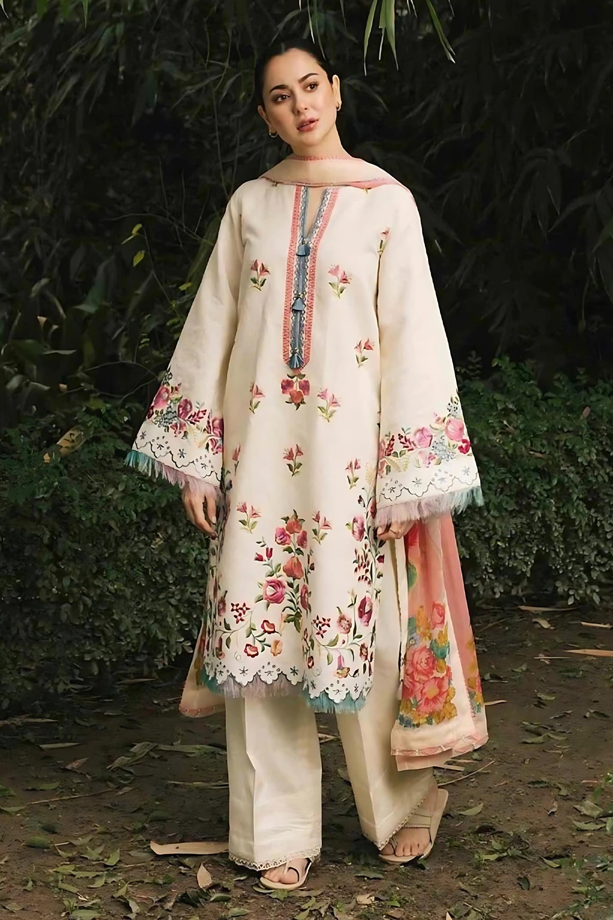 ZARASHAHJAHAN- 3PC DHANK EMBROIDERED SHIRT WITH COUTRAI WOOL SHAWL & TROUSER-BIC-4133