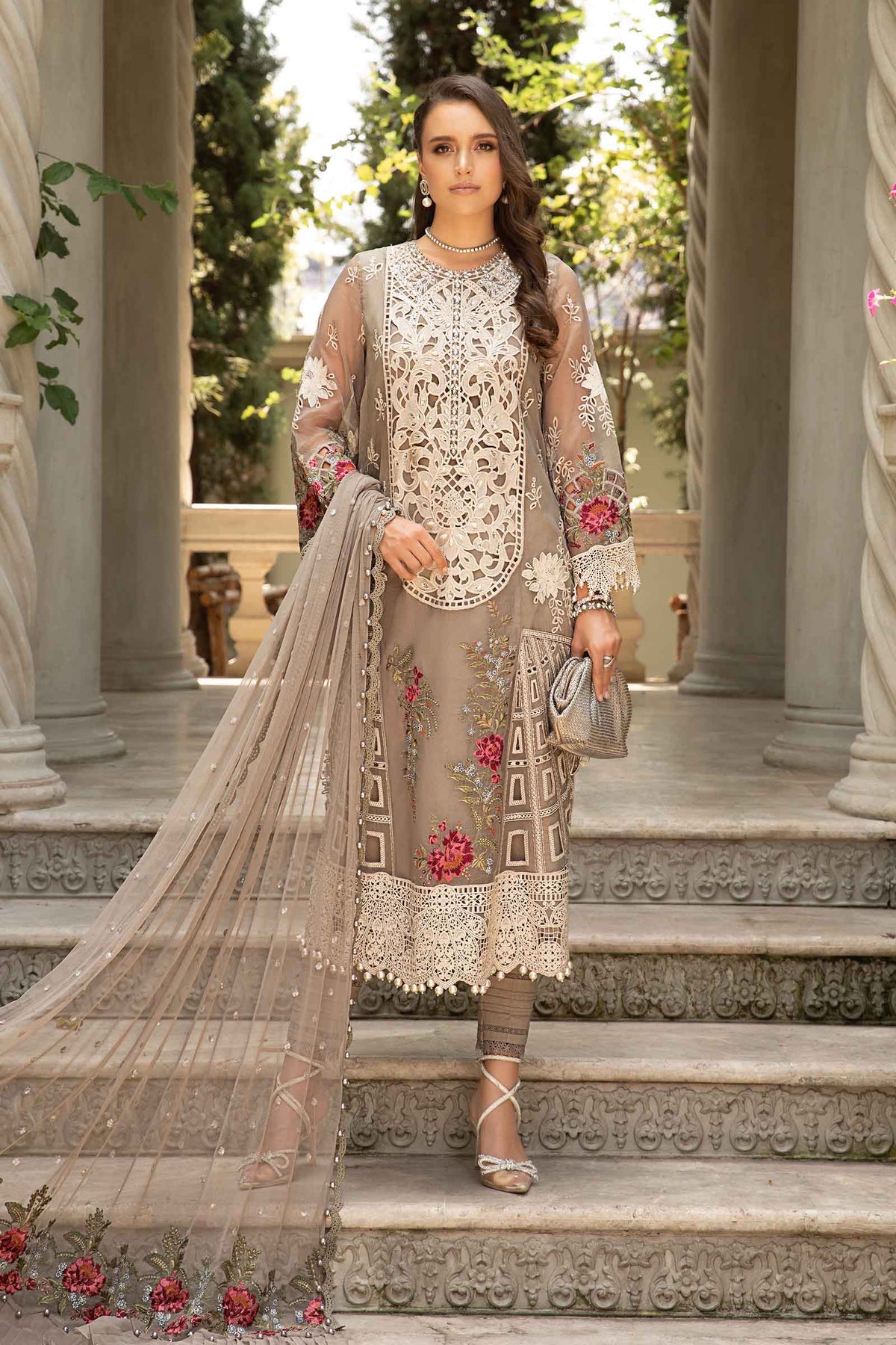 MARIA B- LAWN 3PC CHIKENKARI EMBROIDERED SHIRT WITH ORGANZA EMBROIDERED READY TO WEAR DUPATTA WITH TROUSER -BIC-3429