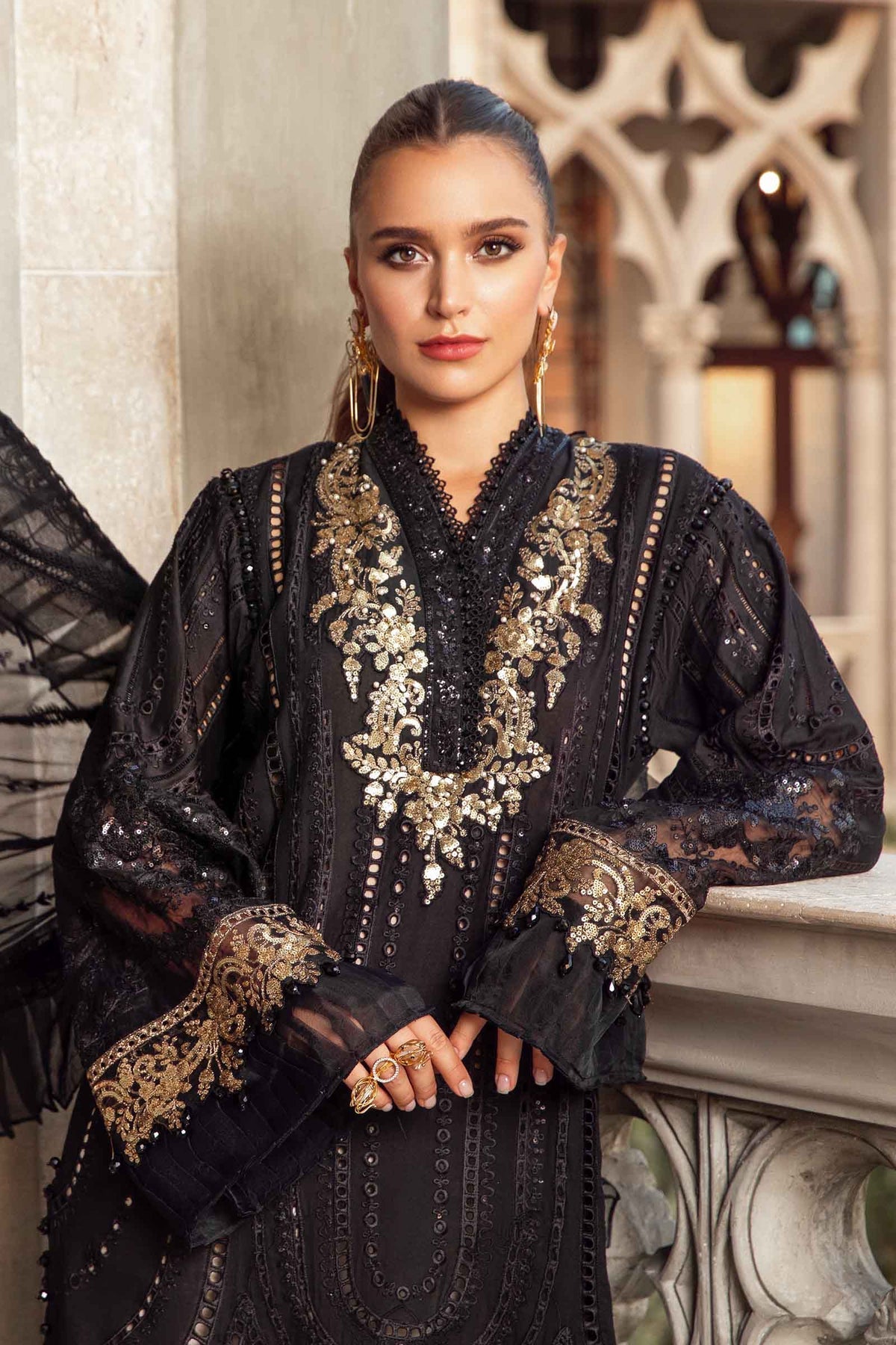 MARIA B- LAWN 3PC EMBROIDERED SHIRT WITH ORGANZA EMBROIDERED DUPATTA WITH TROUSER -BIC- 3422