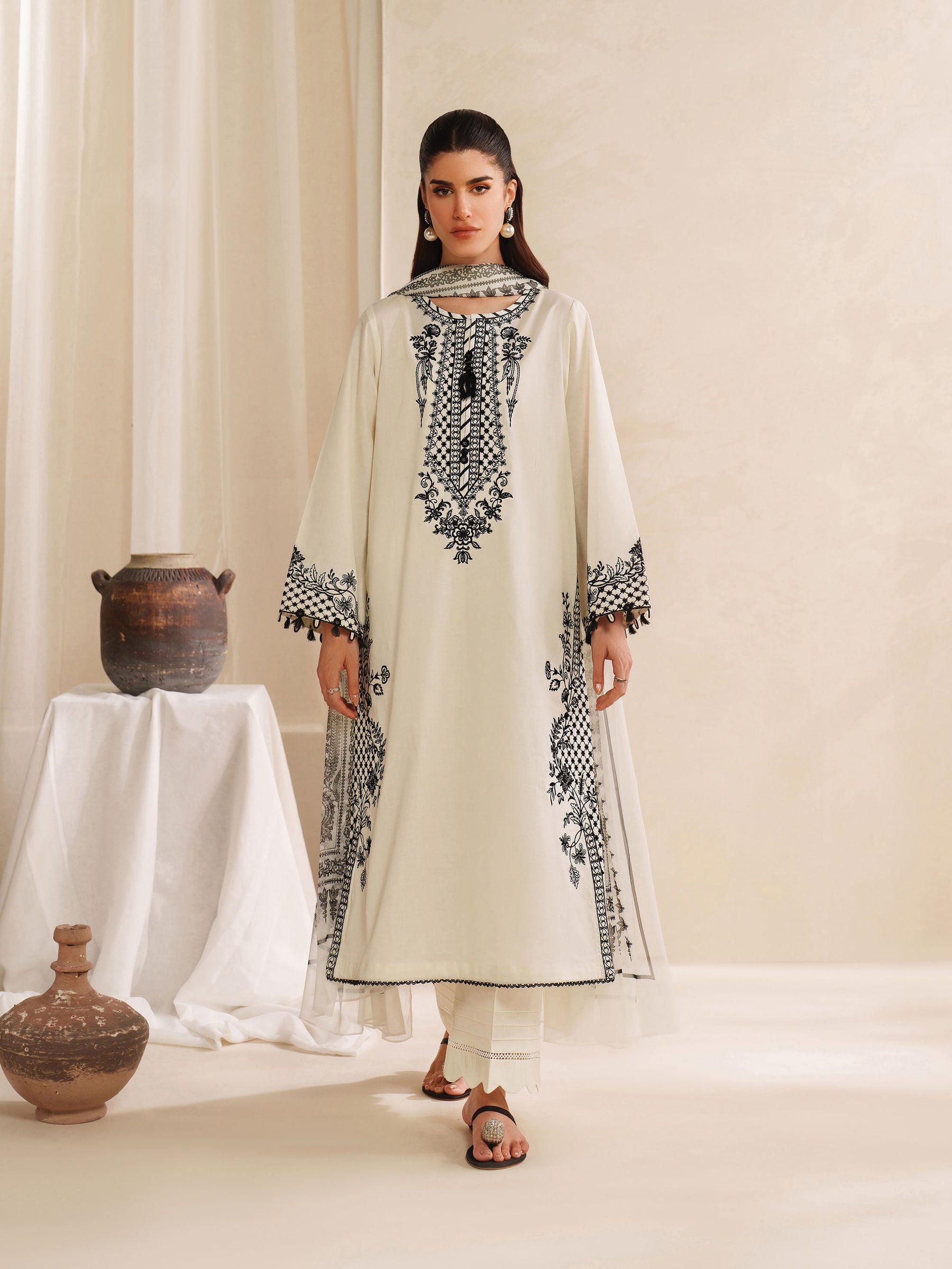 GARNET-3PC KHADDAR EMBROIDERED SHIRT WITH COURTRAI PRINTED SHAWL AND TROUSER-BIC-4307