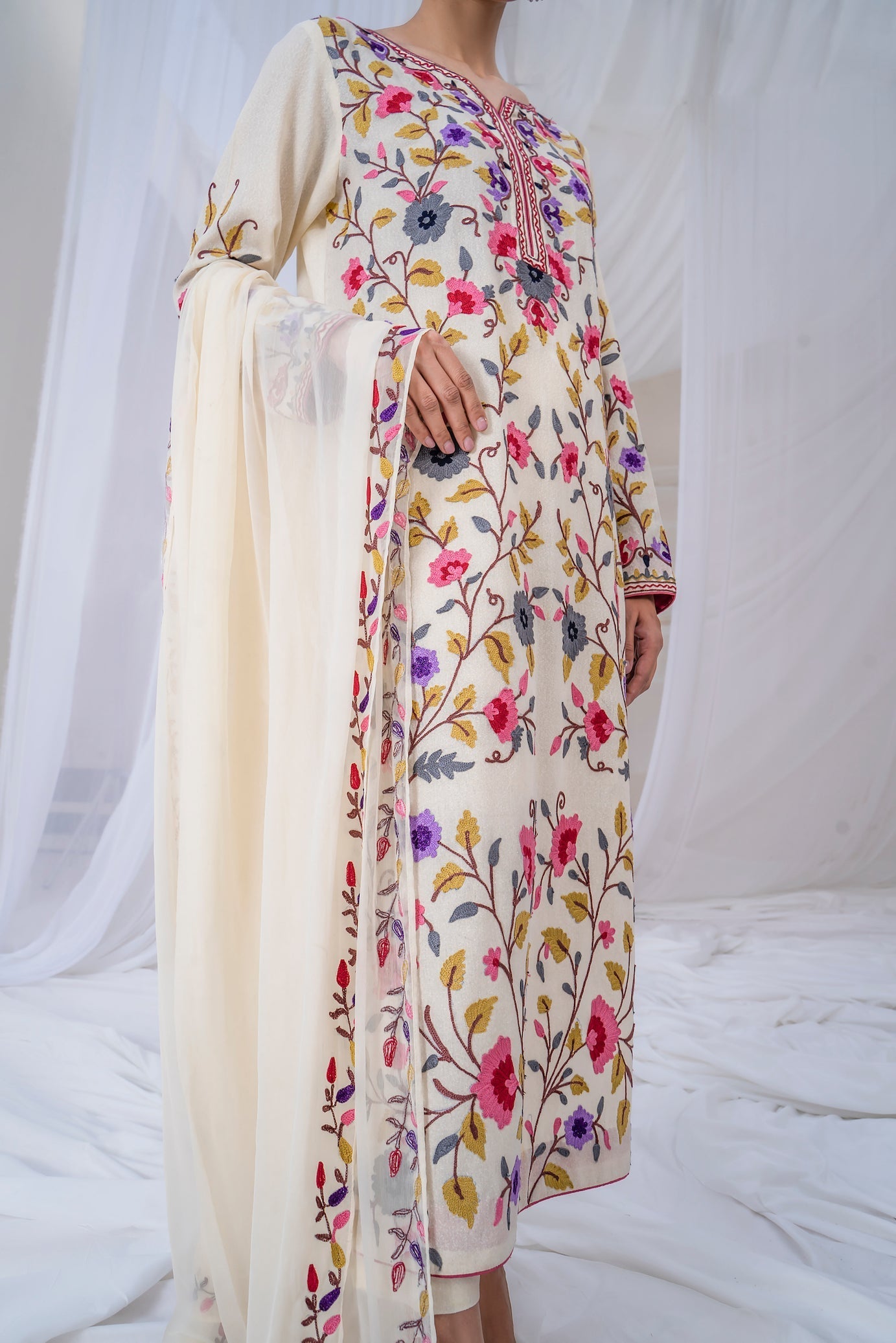 SAPPHIRE-3PC DHANAK EMBROIDERED SHIRT WITH BAMBER CHIFFON EMBROIDERED DUPATTA & TROUSER-BIC-4299