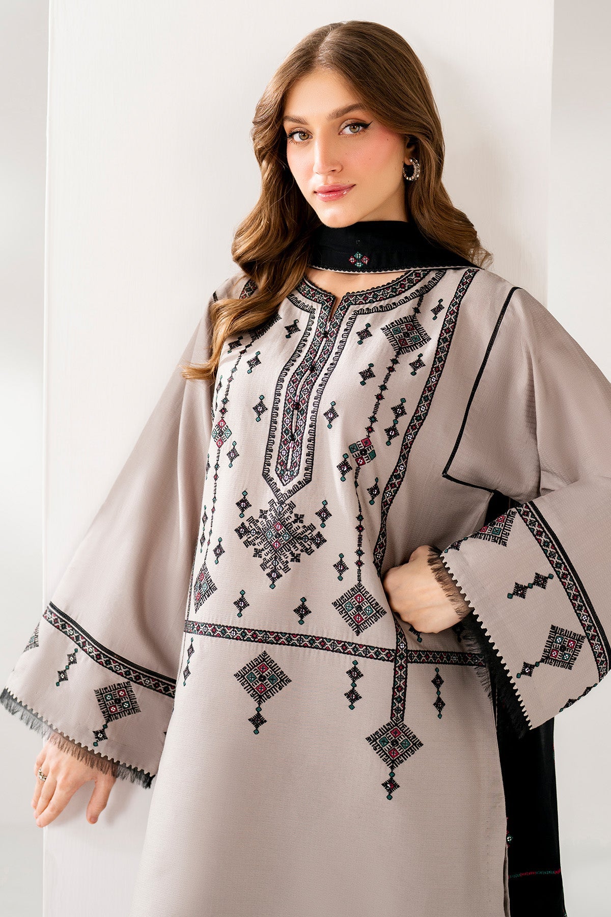 JAZMIN-3PC DHANAK EMBROIDERED SHIRT WITH CHIFFON EMB DUPATTA AND TROUSER-BIC-4192