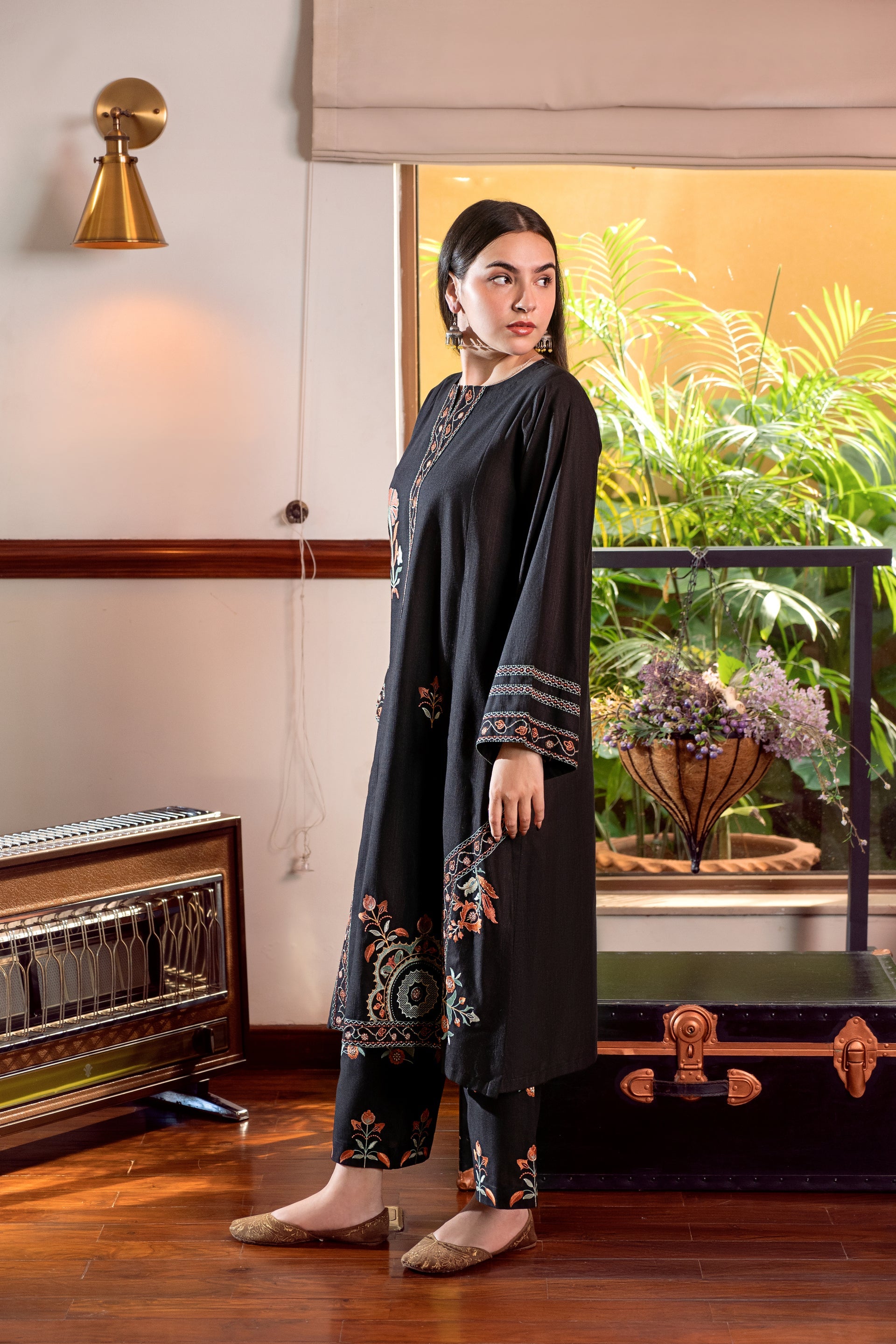 URGE-2PC DHANAK EMBROIDERED SHIRT AND EMBROIDRED TROUSER-BIC-132