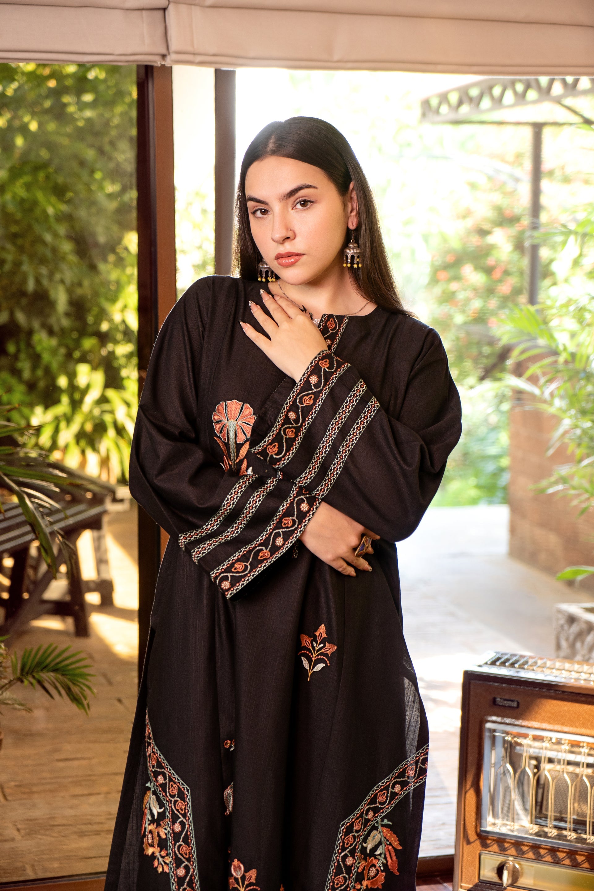 URGE-2PC DHANAK EMBROIDERED SHIRT AND EMBROIDRED TROUSER-BIC-132