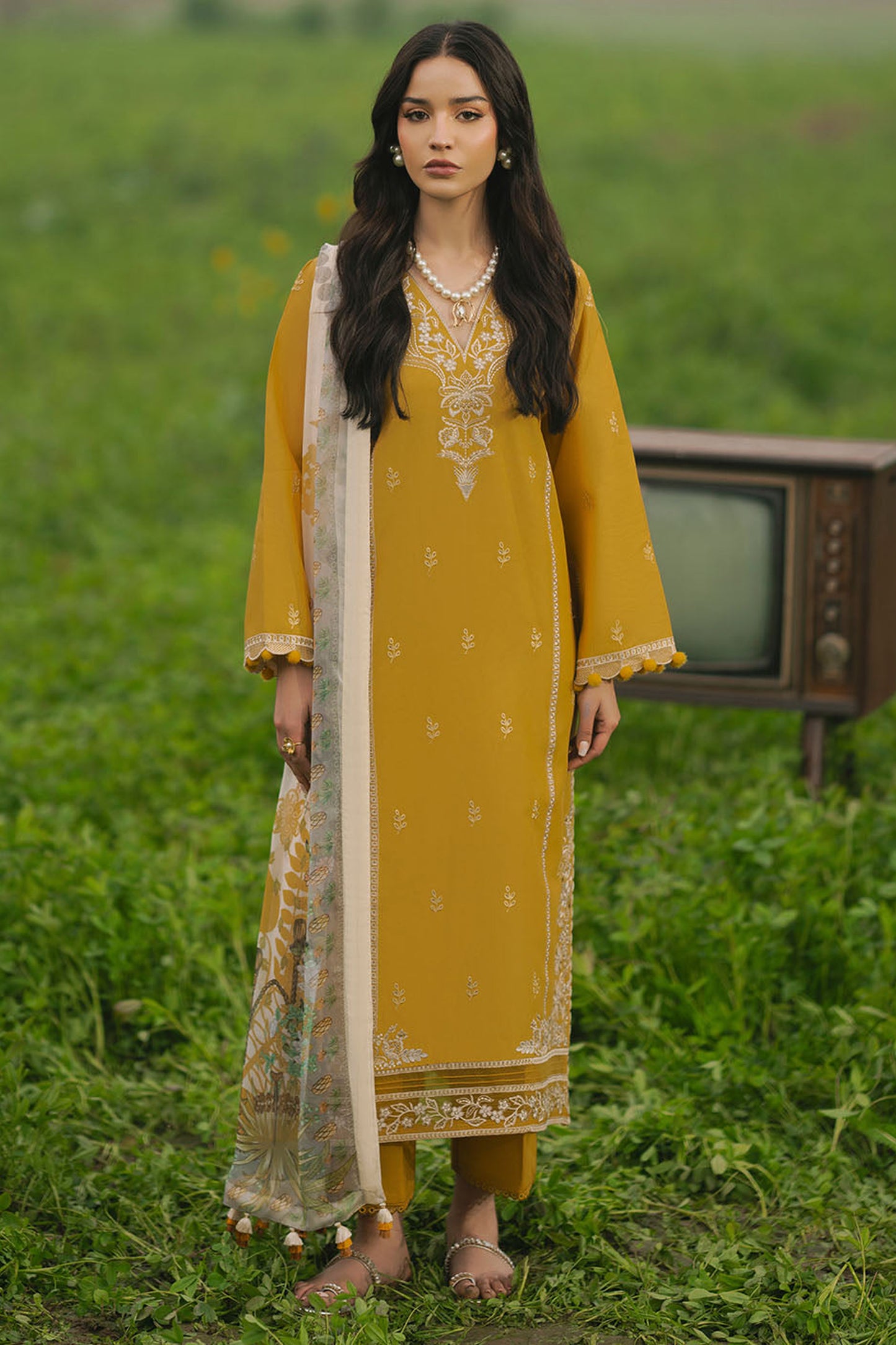 IZEL-3PC LAWN EMBROIDERED SHIRT WITH MONARK PRINT DUPATTA AND TROUSER-BIC-3685