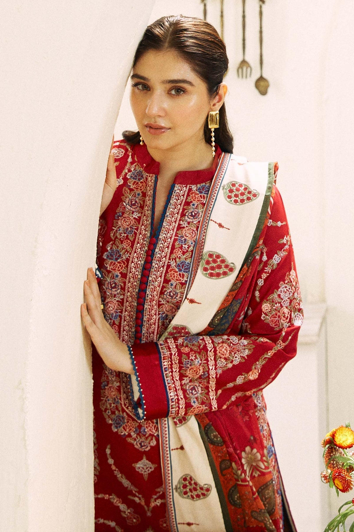 ZARASHAHJAHAN-3PC LAWN EMBROIDERED SHIRT WITH MONARK PRINT DUPATTA AND EMB TROUSER-BIC-3521