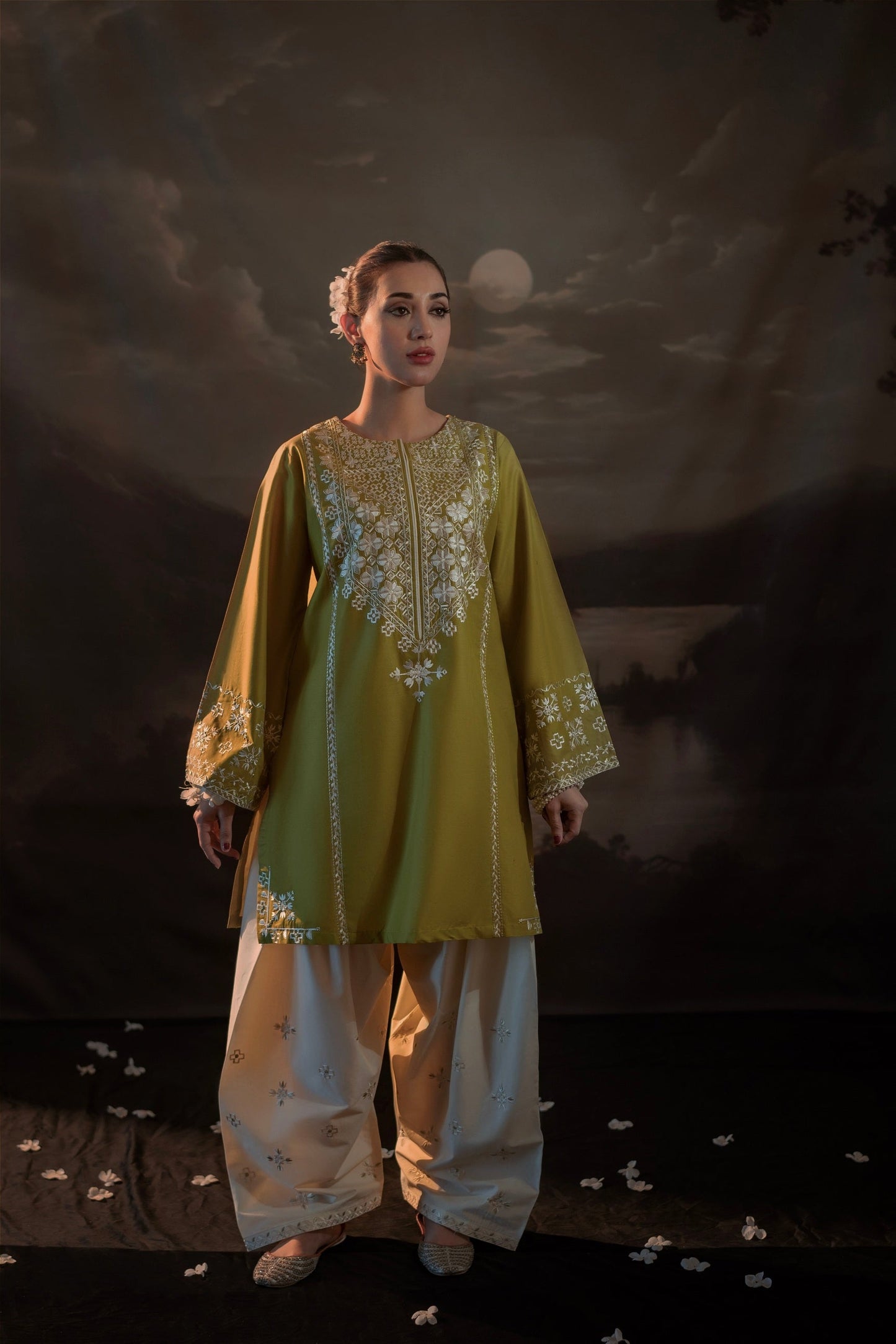 URGE-2PC LAWN EMBROIDERED SHIRT WITH LAWN EMBROIDERED TROUSER-BIC-3481