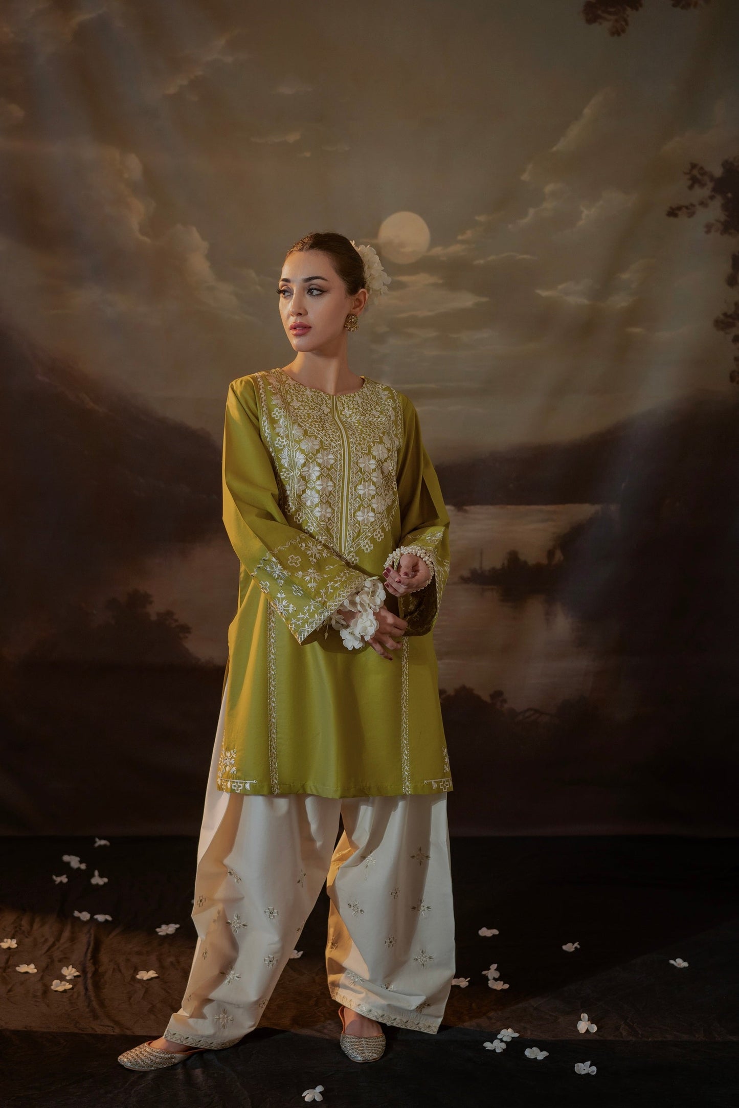 URGE-2PC LAWN EMBROIDERED SHIRT WITH LAWN EMBROIDERED TROUSER-BIC-3481