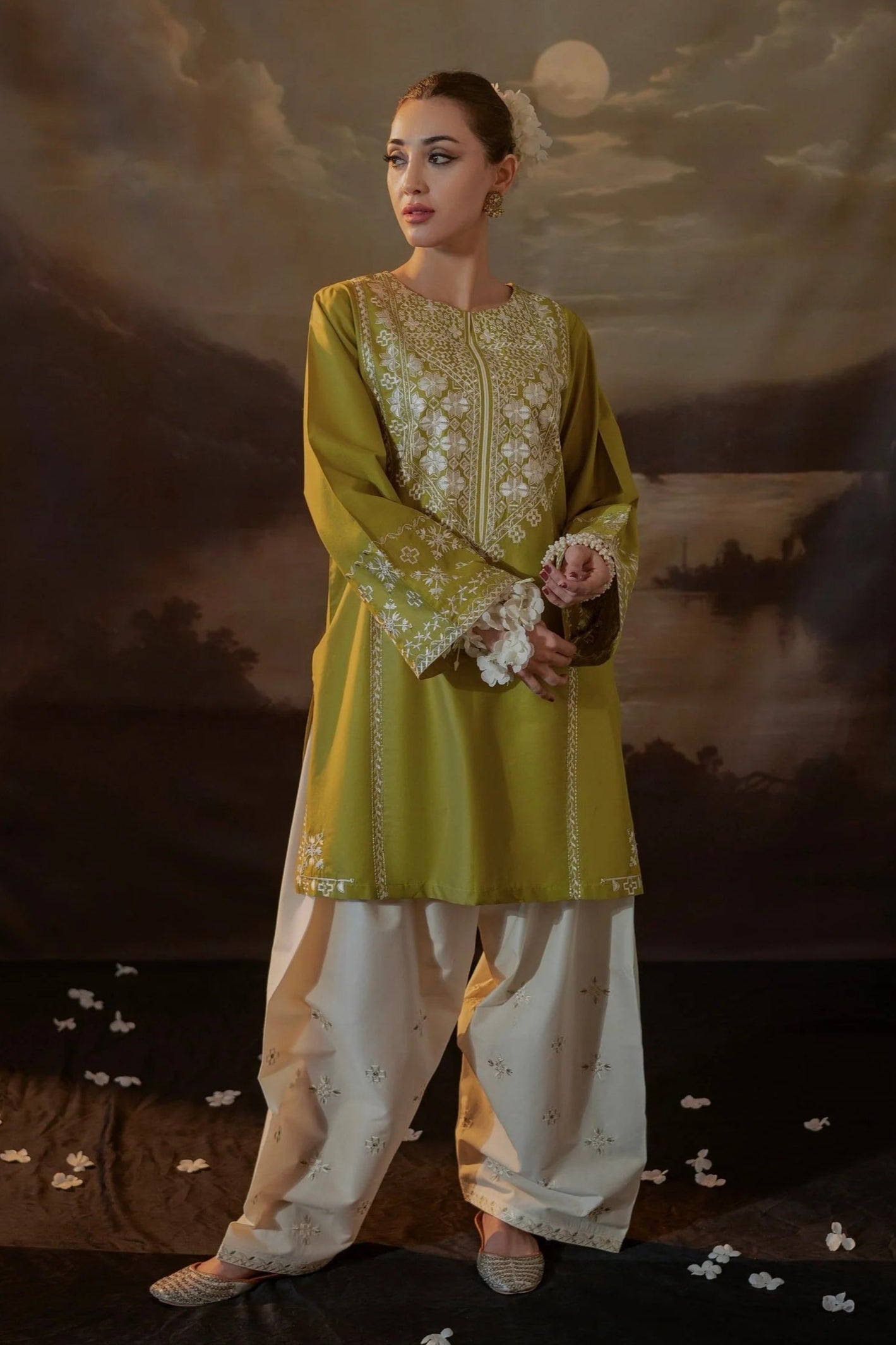 URGE-2PC LAWN EMBROIDERED SHIRT WITH LAWN EMBROIDERED TROUSER-BIC-3481