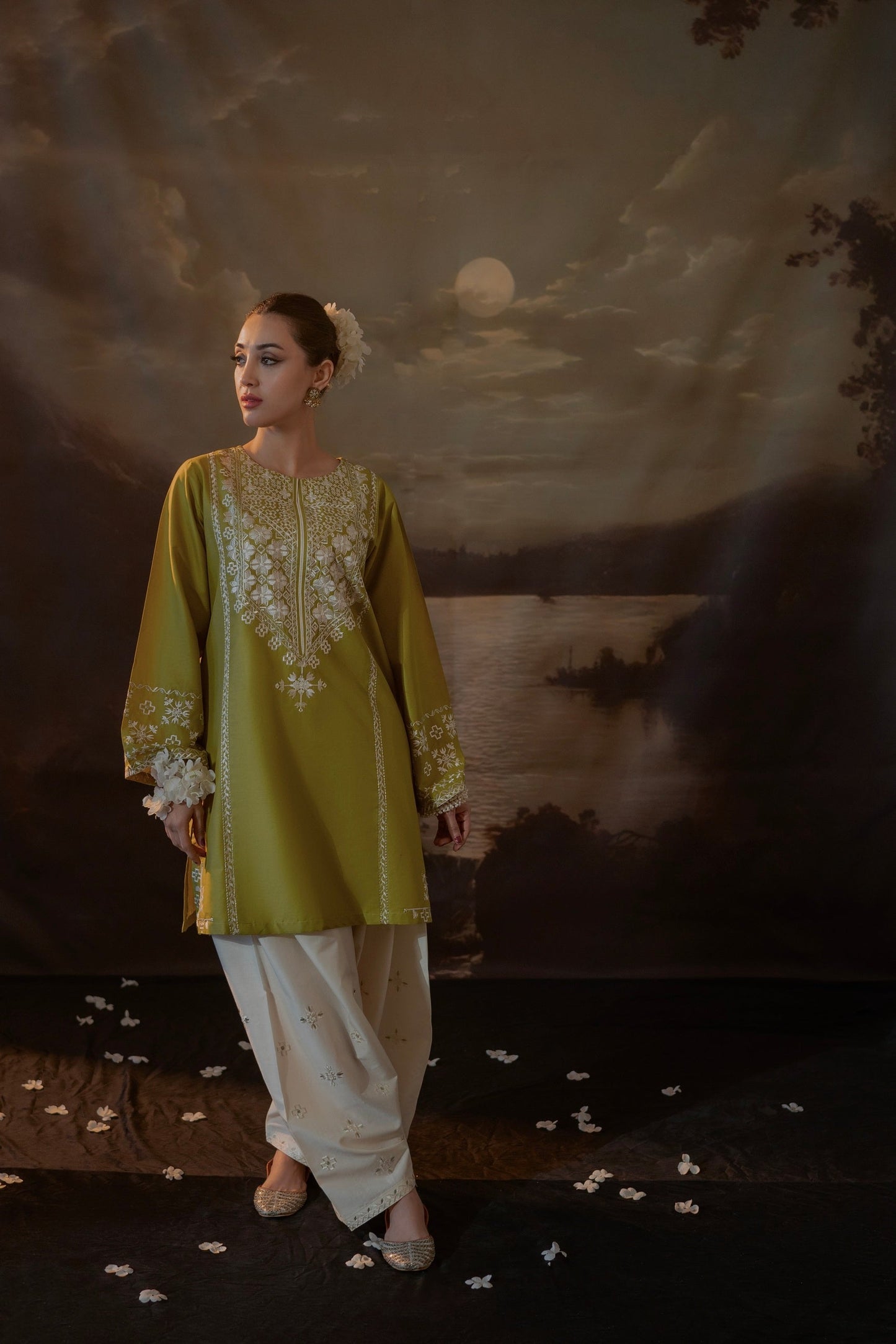URGE-2PC LAWN EMBROIDERED SHIRT WITH LAWN EMBROIDERED TROUSER-BIC-3481