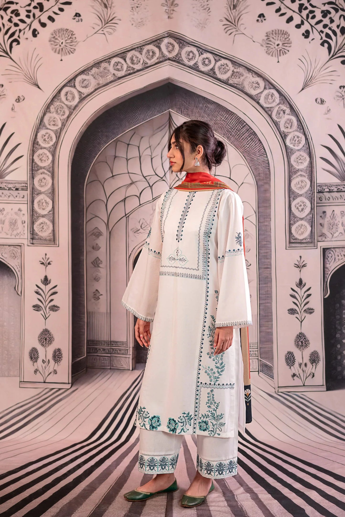 URGE - 3PC LAWN EMBROIDERED SHIRT WITH MONARK PRINTED DUPATTA AND EMB TROUSER BIC-3758