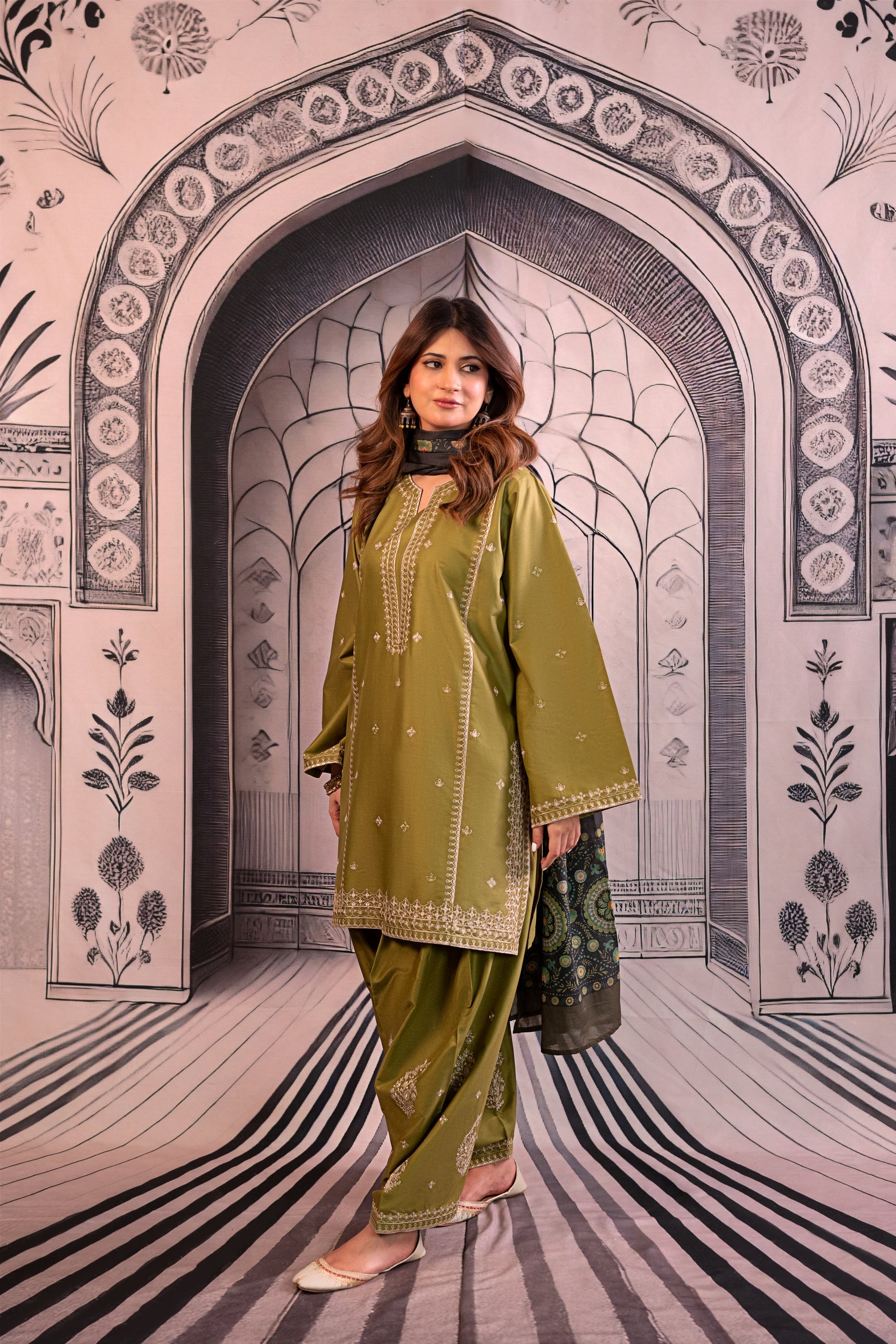 URGE-3PC DHANAK EMBROIDERED SHIRT WITH COUTRAI PRINTED SHAWL & EMB TROUSER-BIC-4126