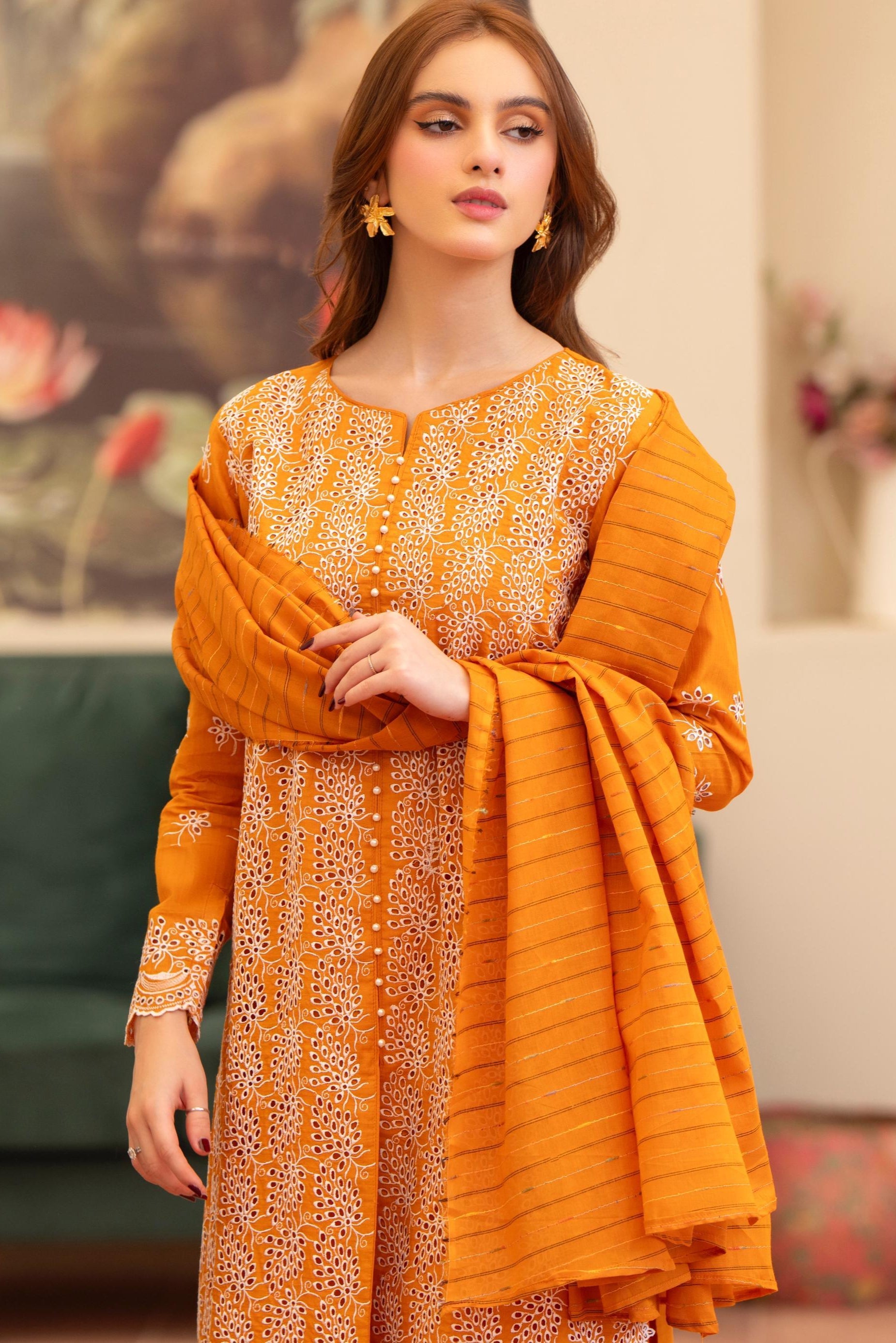 MIRAKHI - 3PC LAWN CHIKENKAARI EMBROIDERED SHIRT WITH LAWN TUBE SLUB DUPATTA AND TROUSER-BIC-6300