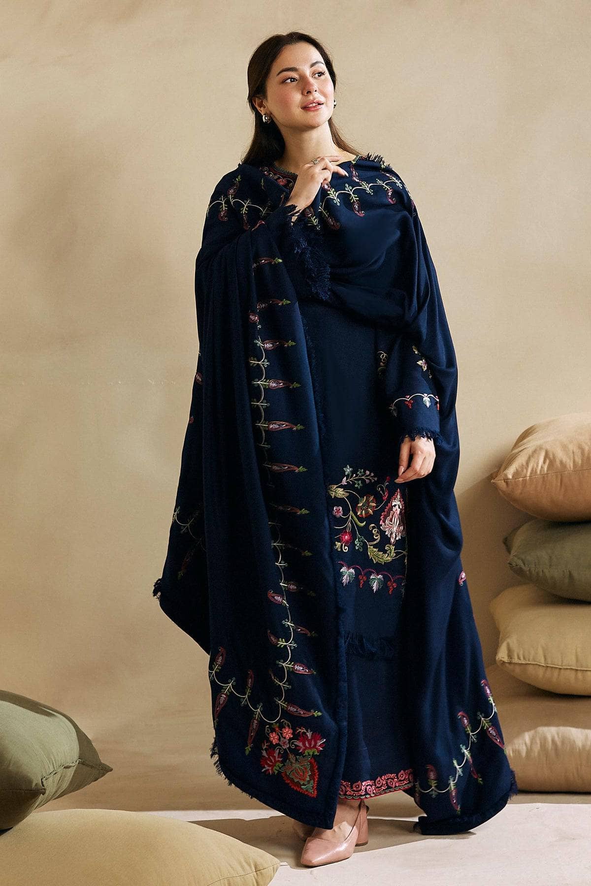 ZARA SHAH JAHAN-3PC DHANAK EMBROIDERED SHIRT WITH DHANAK EMBROIDERED SHAWL AND EMB TROUSER-BIC-4221