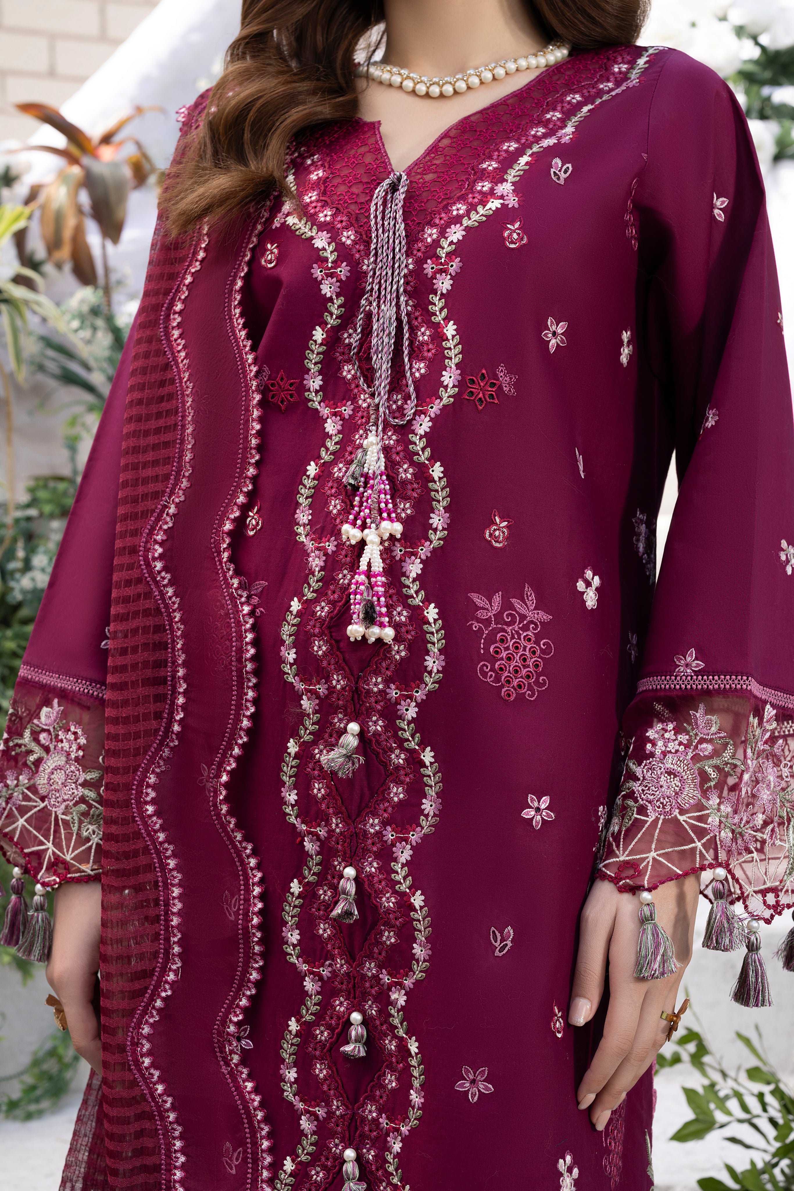 MEHMAL-MELIGEND-LAWN EMBROIDERED-MBN-01