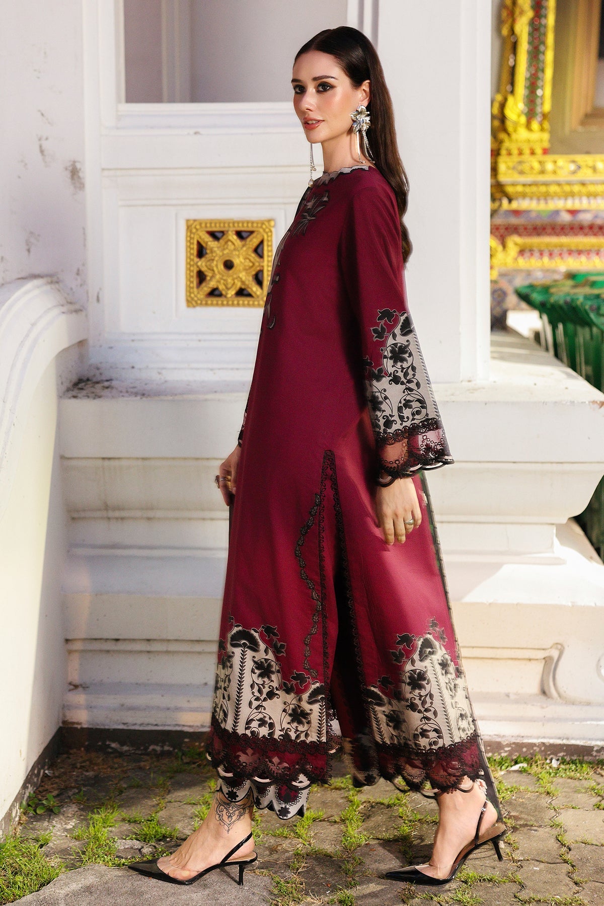 CHARIZMA-3PC KHADDAR PRINTED SHIRT WITH KHADDAR PRINTED DUPATTA AND PRINT TROUSER-BIC-