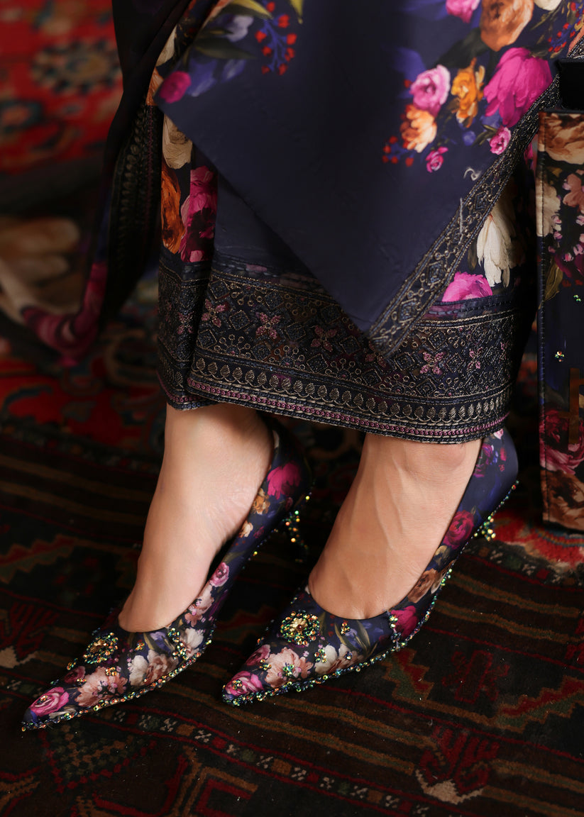 ZAINAB CHOTANI-3PC SHAMOZE SILK PRINTED EMBROIDERED SHIRT WITH SOFT SILK PRINTED EMB DUPATTA & EMB TROUSER BIC-1725