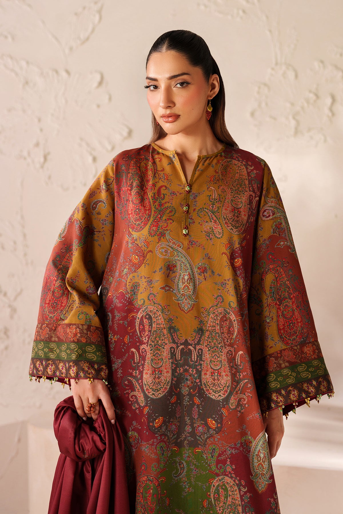 BAROQUE-3PC KHADDAR PRINTED SHIRT WITH KHADDAR PRINTED DUPATTA AND PRINTED TROUSER-BIC-2662