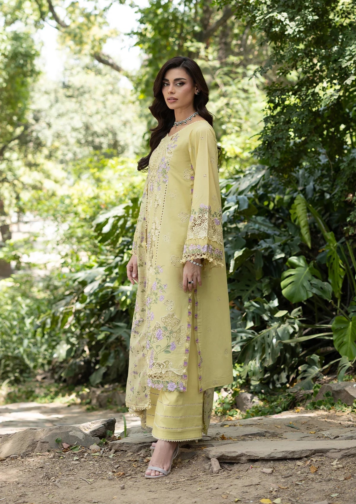 ELAF-3PC LAWN EMBROIDERED SHIRT WITH SILK PRINTED EMB DUPATTA AND TROUSER-BIC-4912