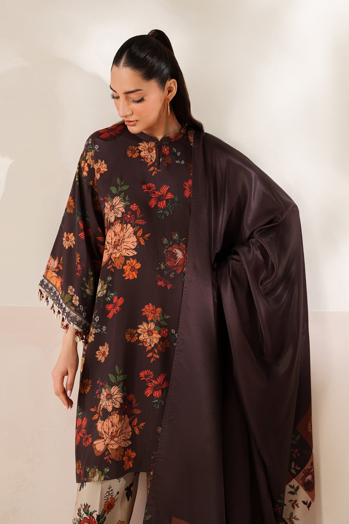 BAROQUE-3PC VISCOSE PRINTED SHIRT WITH VISCOSE PRINTED DUPATTA AND TROUSER-BIC