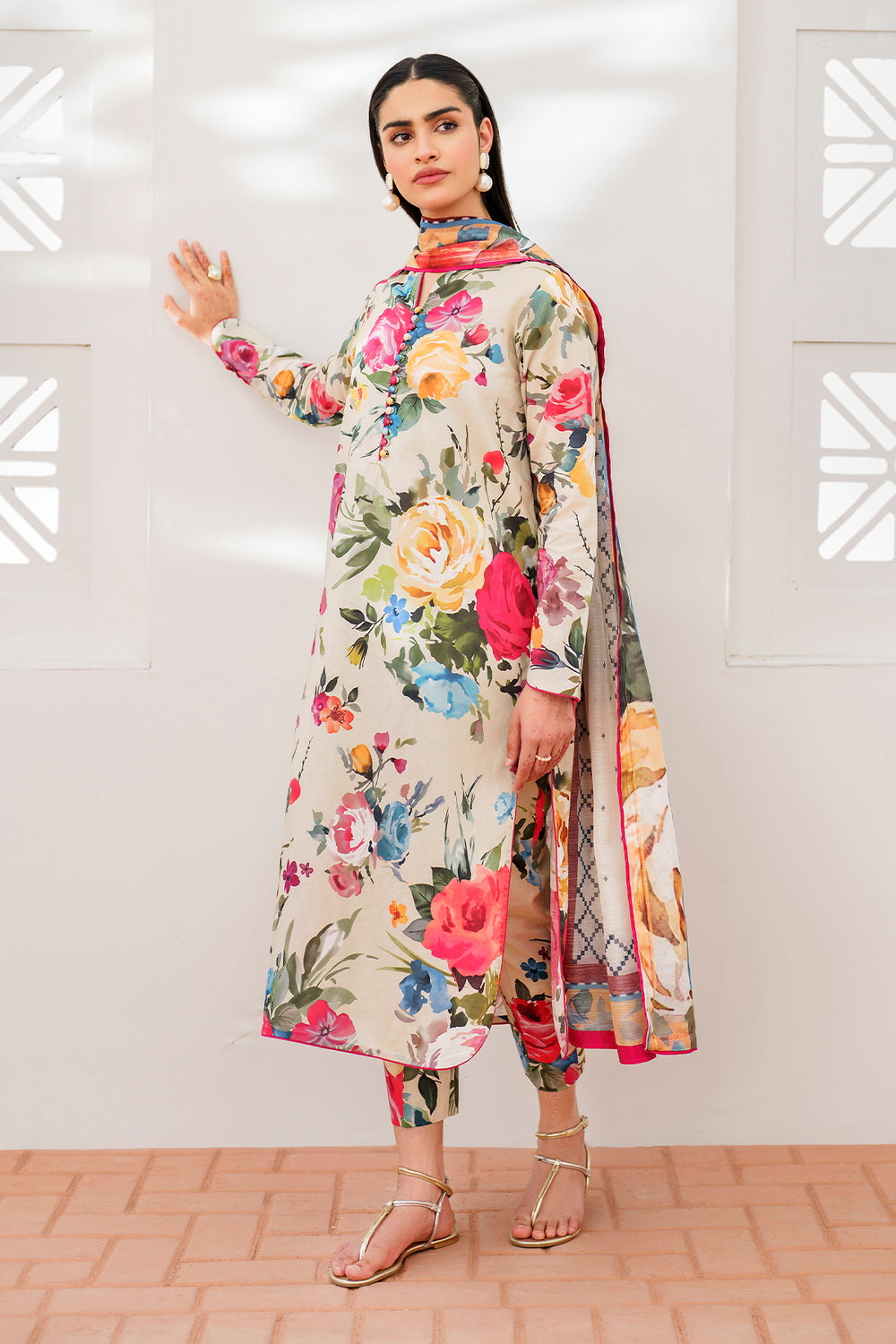 BAROUQE-3PC KARANDI PRINTED SHIRT WITH KARANDI PRINTED DUPATTA AND TROUSER-BIC-2578