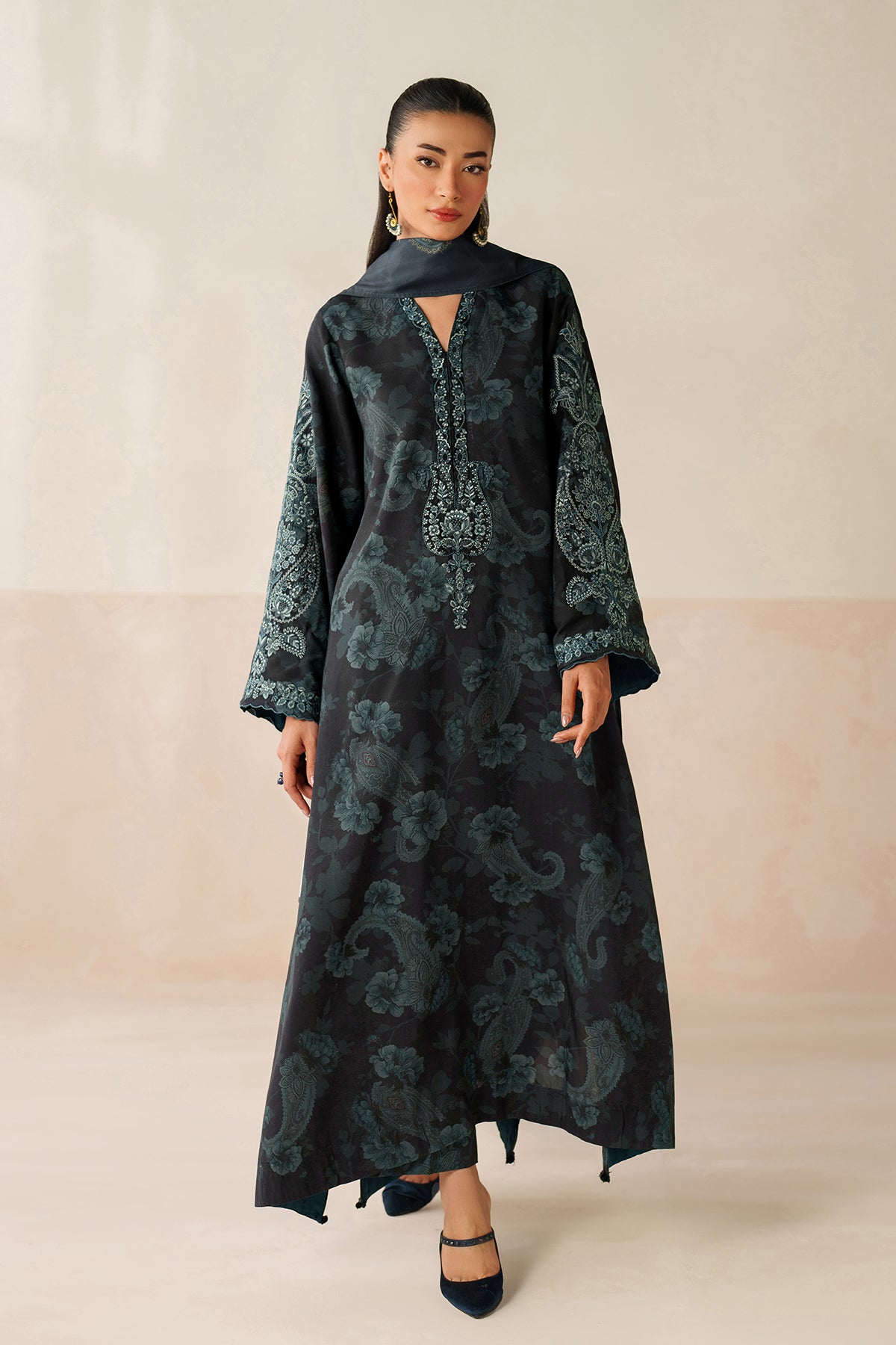BAROQUE-3PC VISCOSE PRINTED EMB SHIRT WITH VISCOSE PRINTED DUPATTA AND TROUSER-BIC-