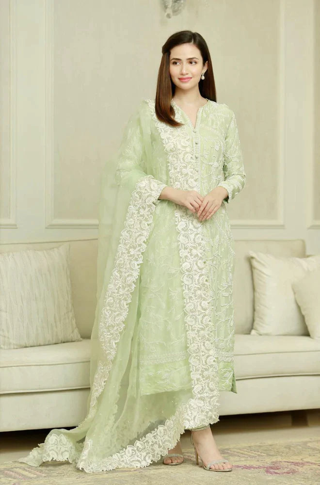 BAREEZE- 3PC LAWN EMBROIDERED SHIRT WITH ORGANZA EMBROIDERED DUPATTA & TROUSER-BIC-4605