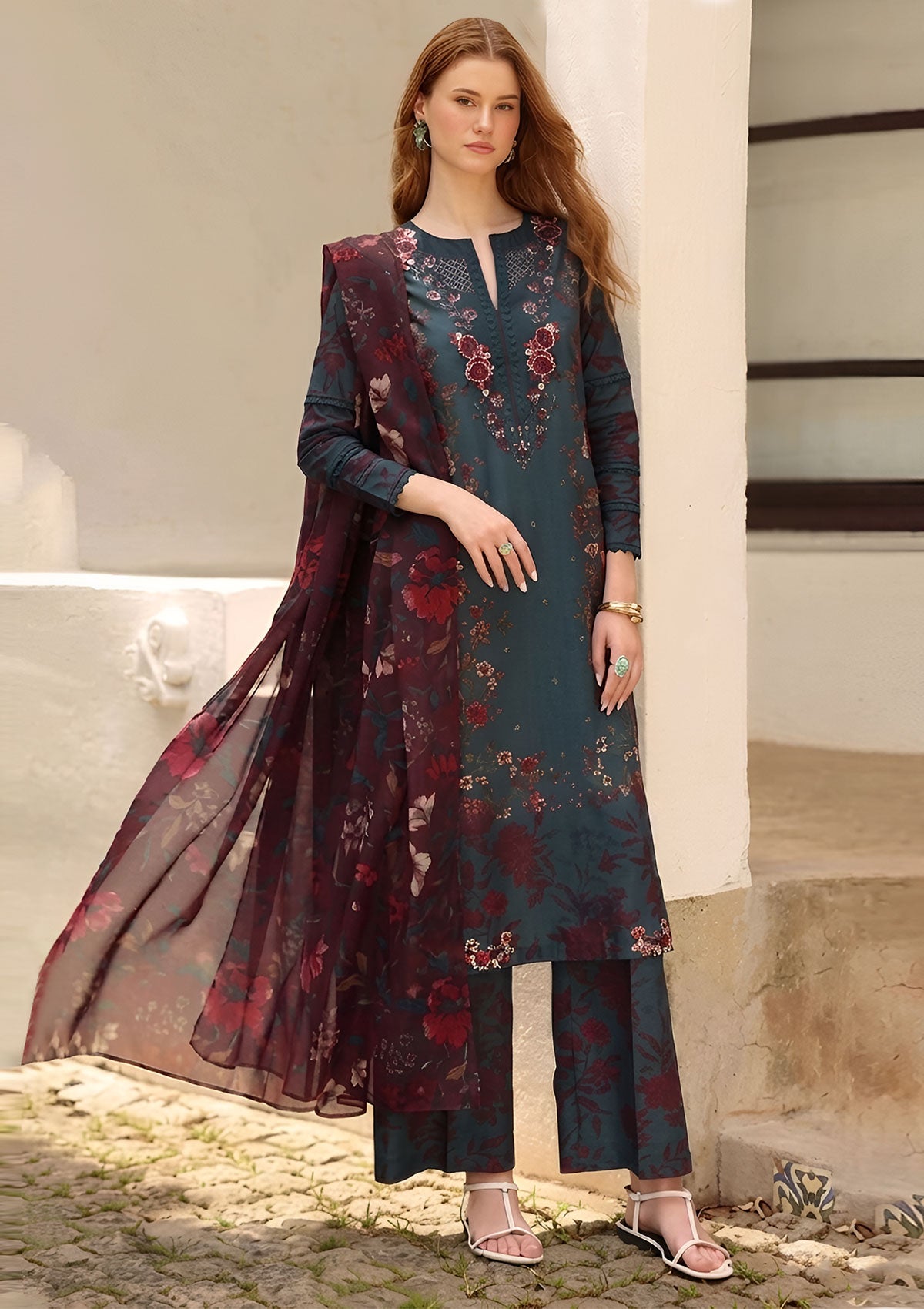 IZNIK-3PC LAWN PRINTED EMBROIDERED SHIRT WITH SILK PRINTED DUPATTA AND PRINTED EMB TROUSER-021
