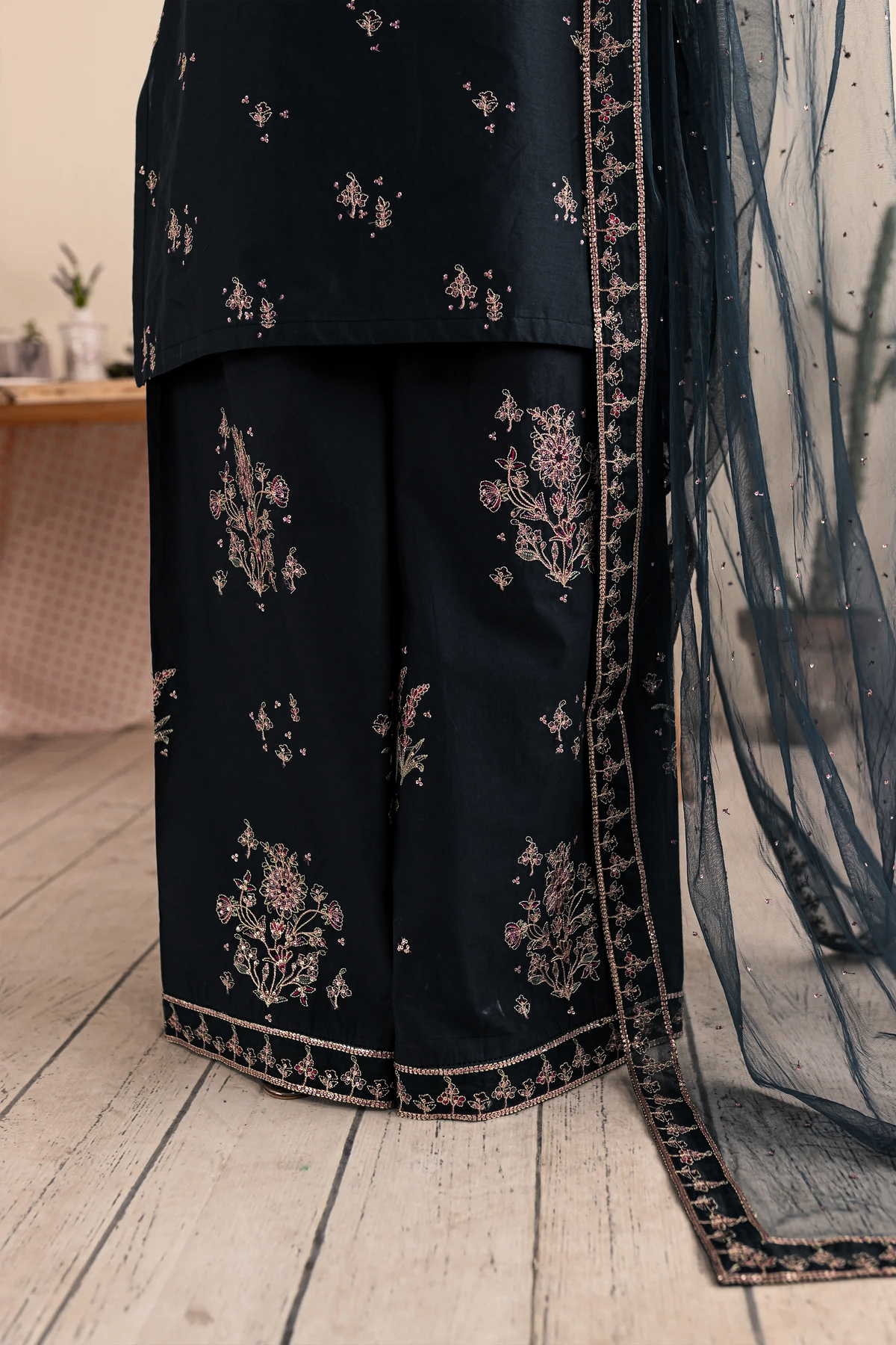 BATIK- 3PC DHANAK EMBROIDERED SHIRT DHANAK EMBROIDERED DUPATTA AND TROUSER-BIC-3289- BLACK