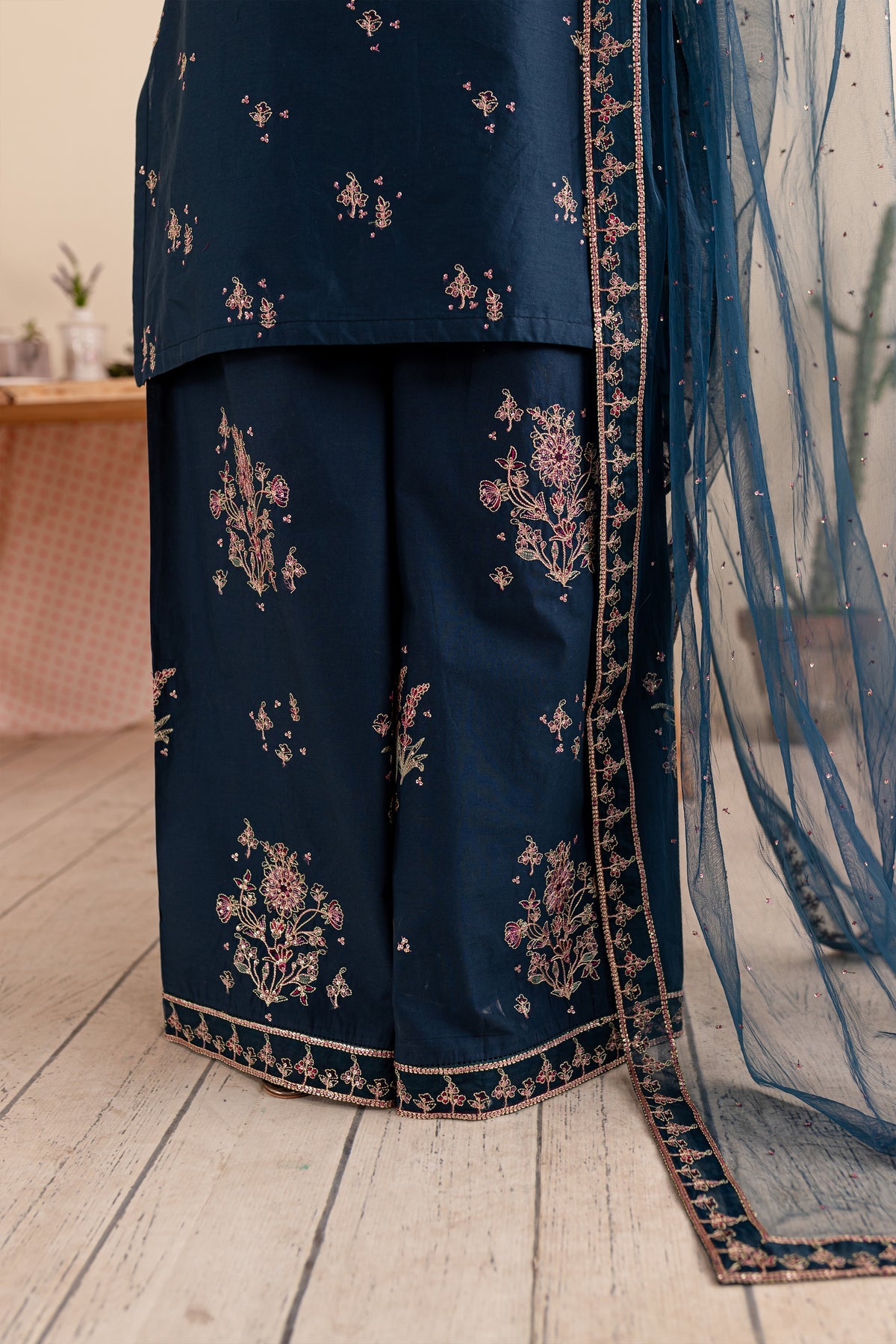 BATIK-3PC DHANAK EMBROIDERED SHIRT DHANAK EMBROIDERED SHAWL AND EMB TROUSER-BIC-4173